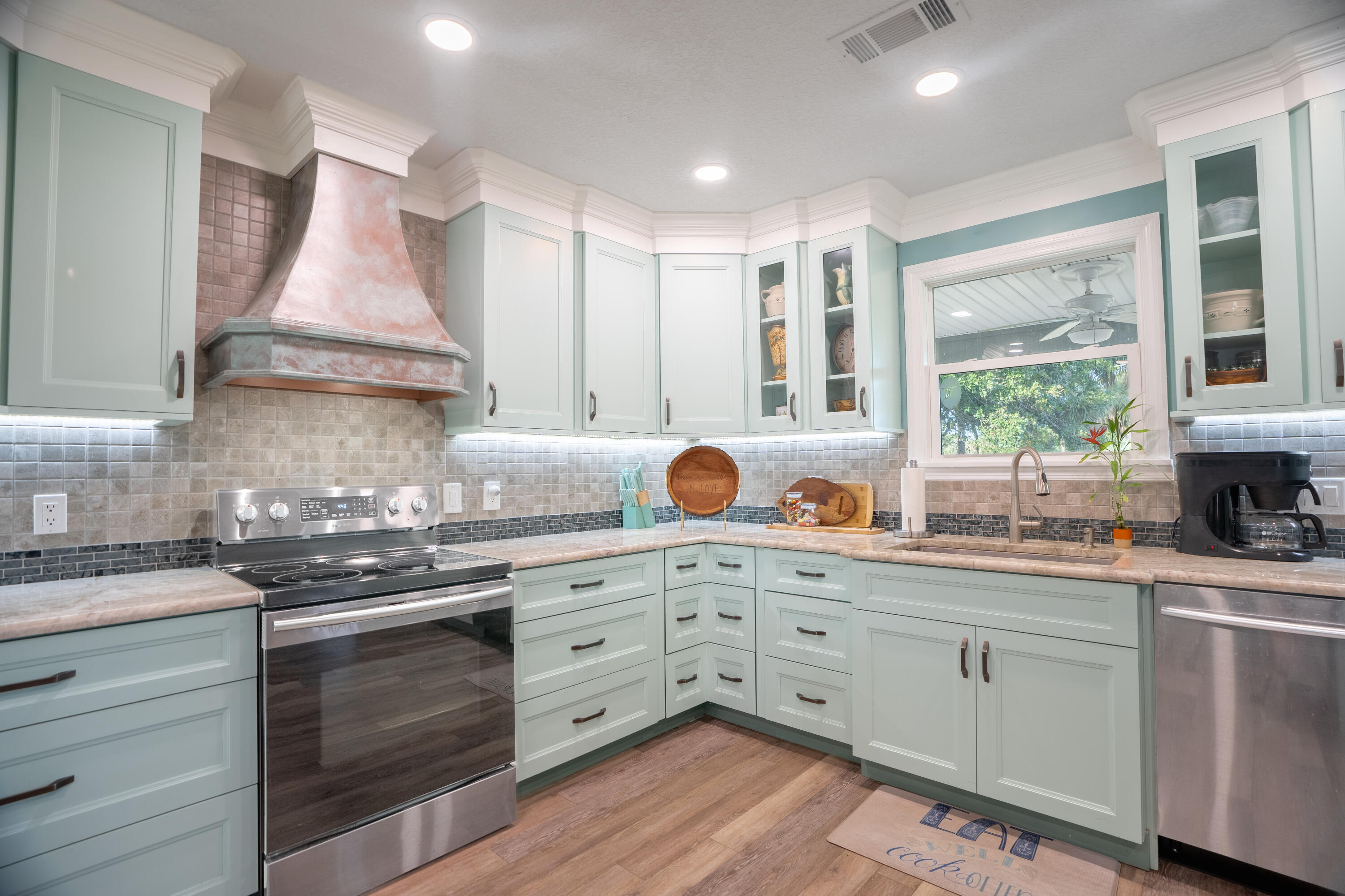 7875 SE Trenton Avenue