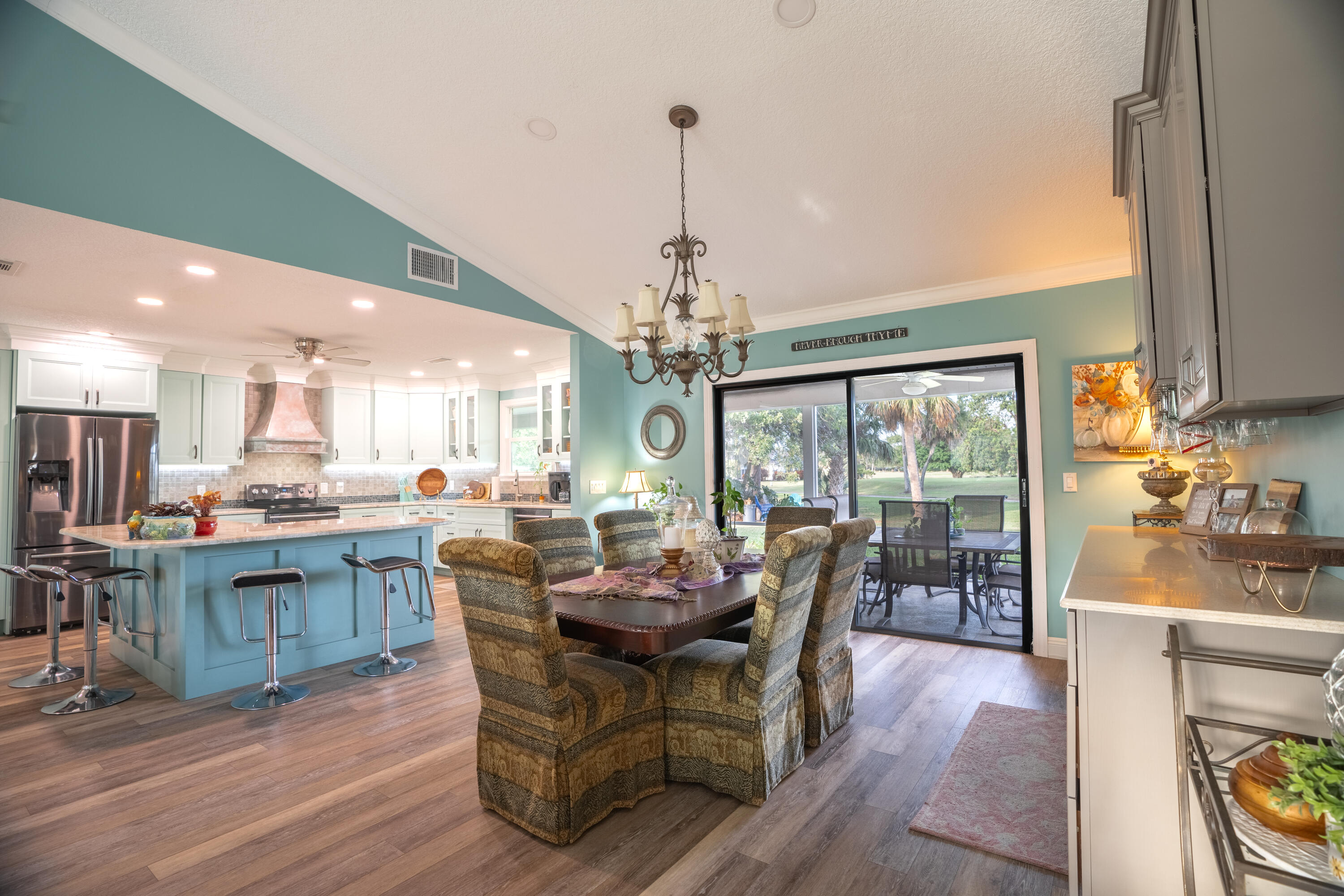 7875 SE Trenton Avenue