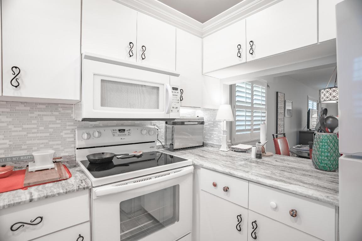 2600 SE Ocean Boulevard G-2