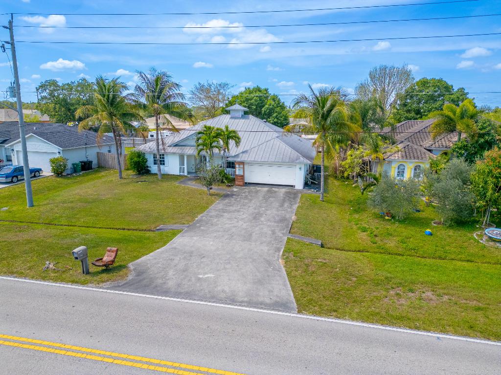 526 NW Bayshore Boulevard