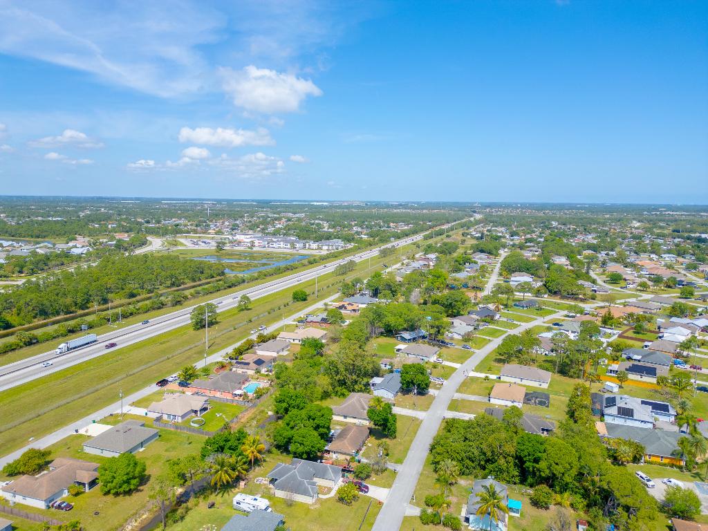 526 NW Bayshore Boulevard