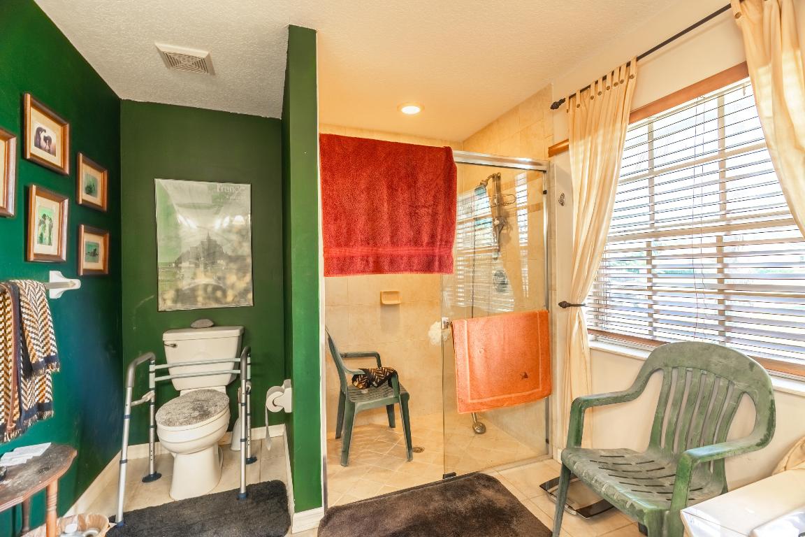 526 NW Bayshore Boulevard