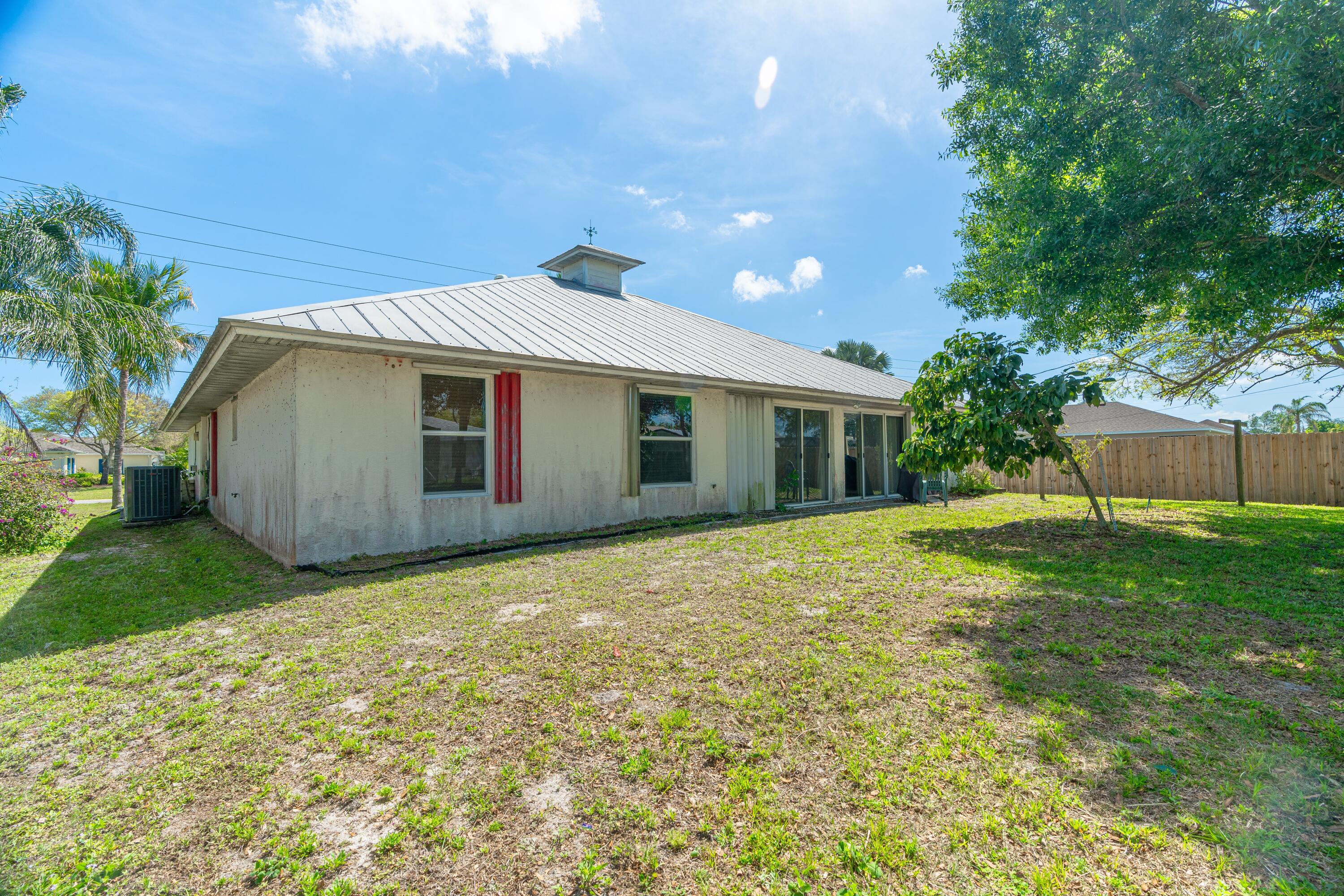 526 NW Bayshore Boulevard