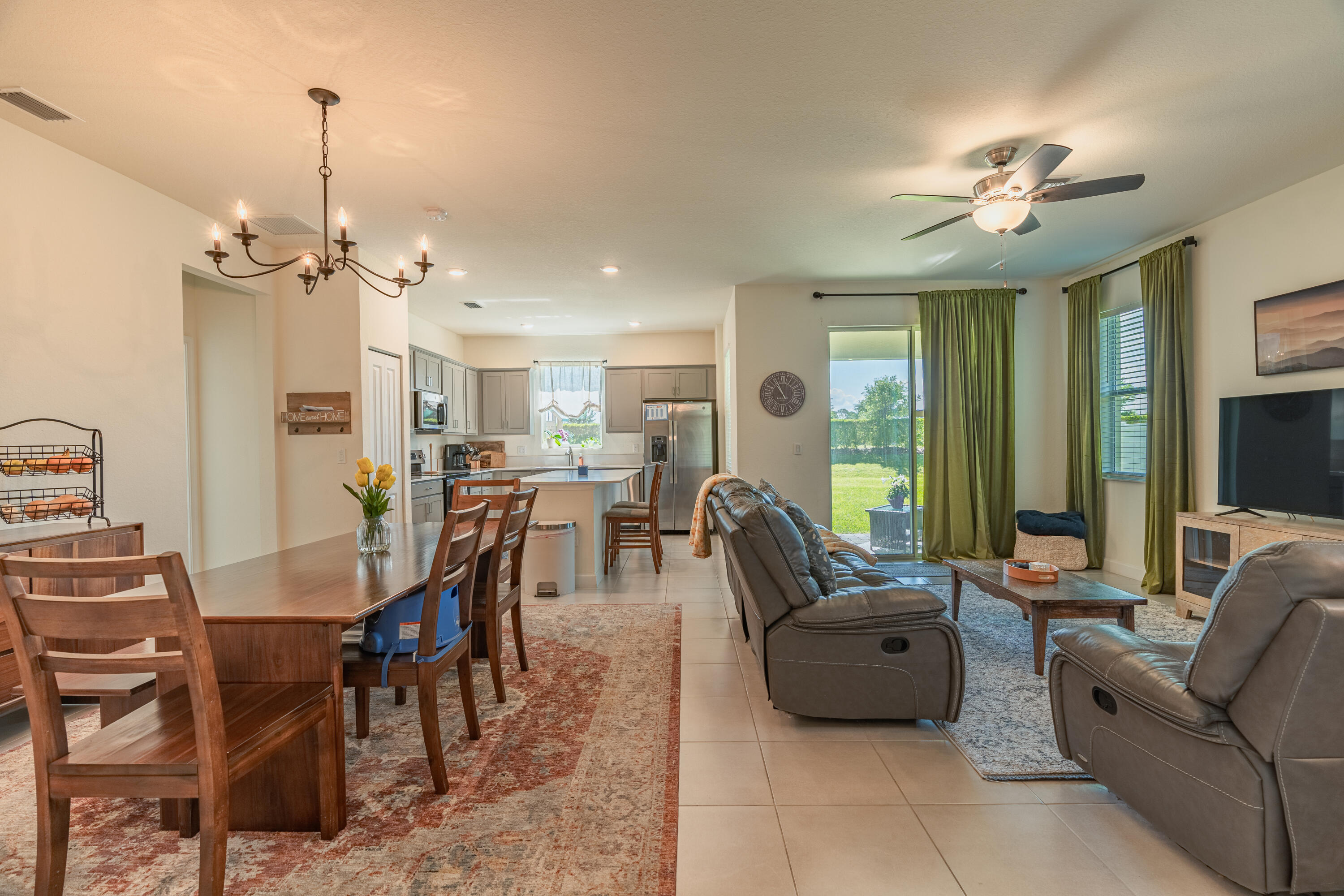 7617 NW Greenbank Circle