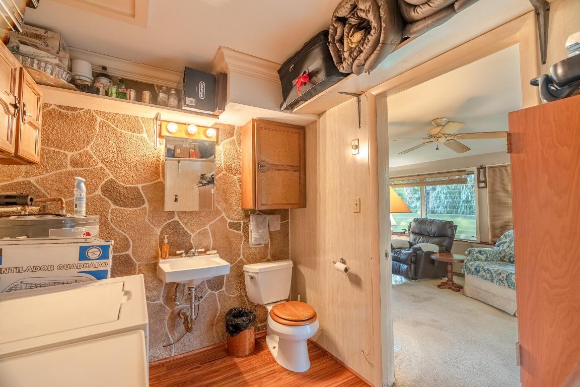 2556 NE Letitia Street