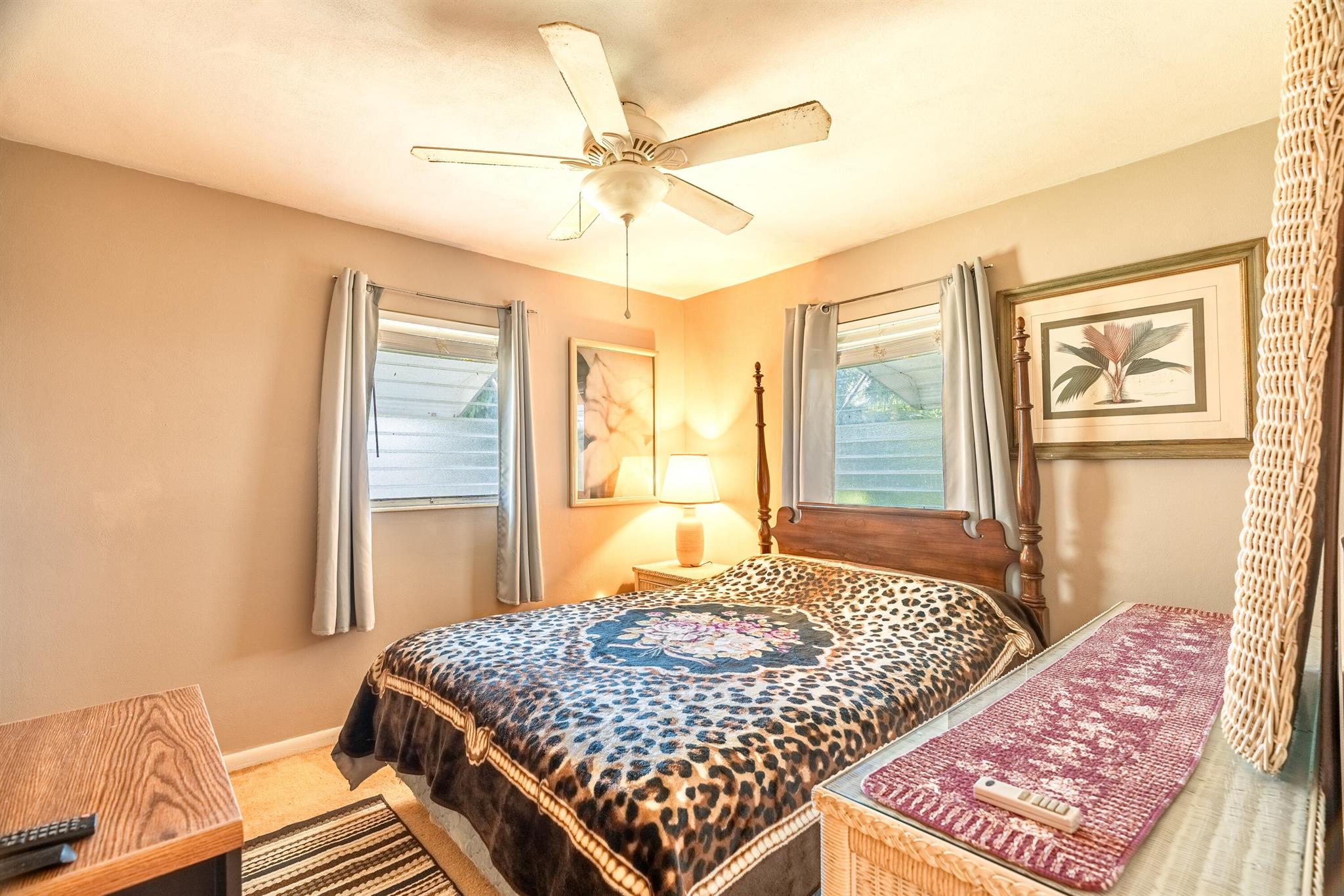 2556 NE Letitia Street