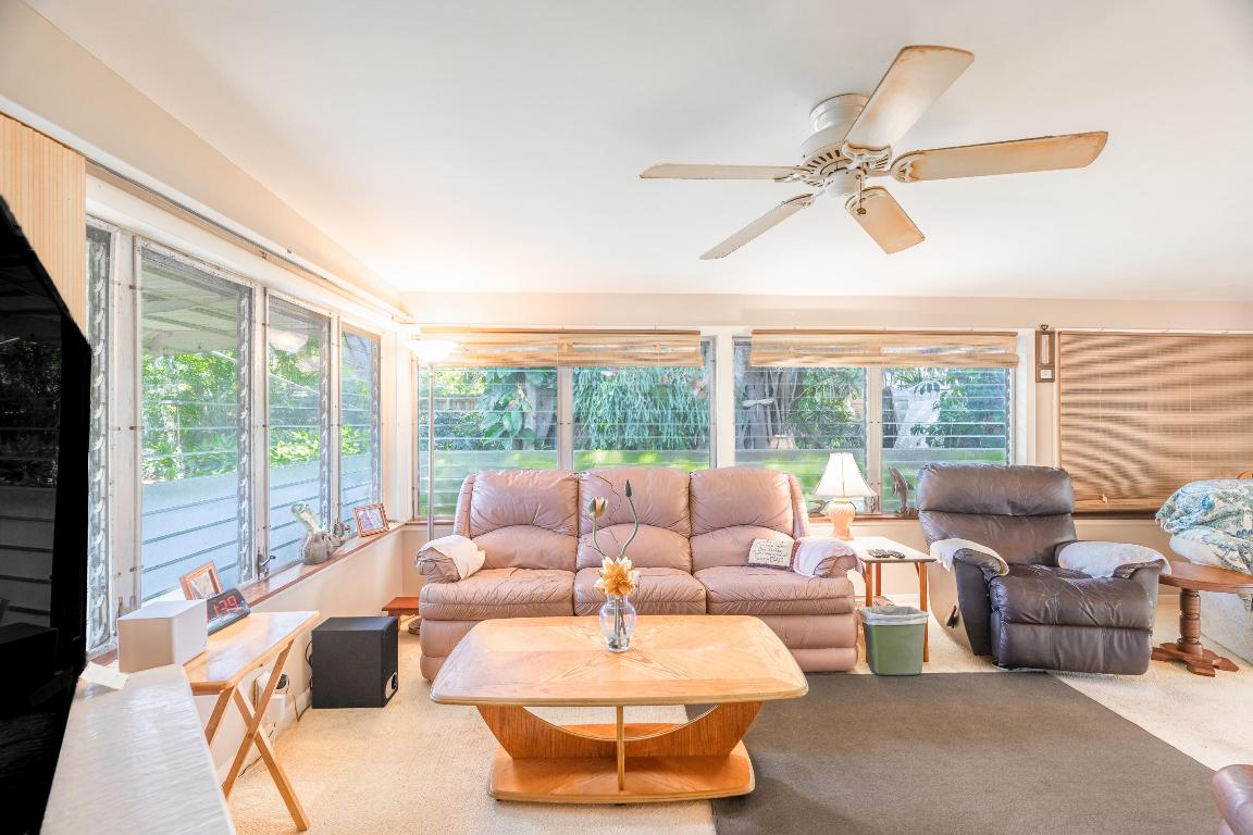 2556 NE Letitia Street