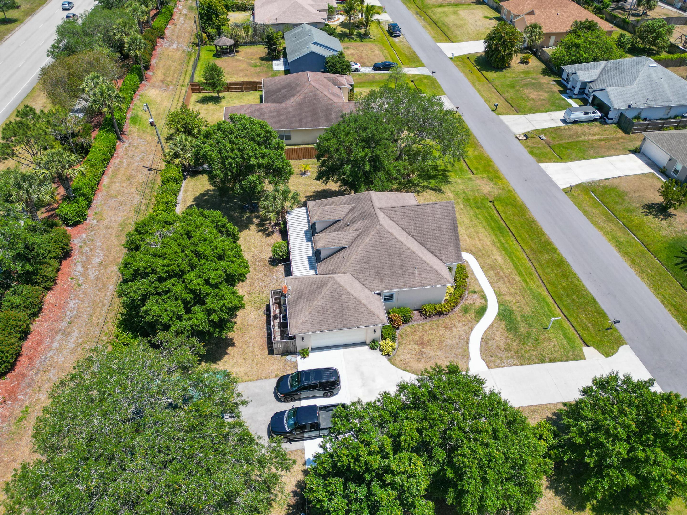 1641 SW Janette Avenue