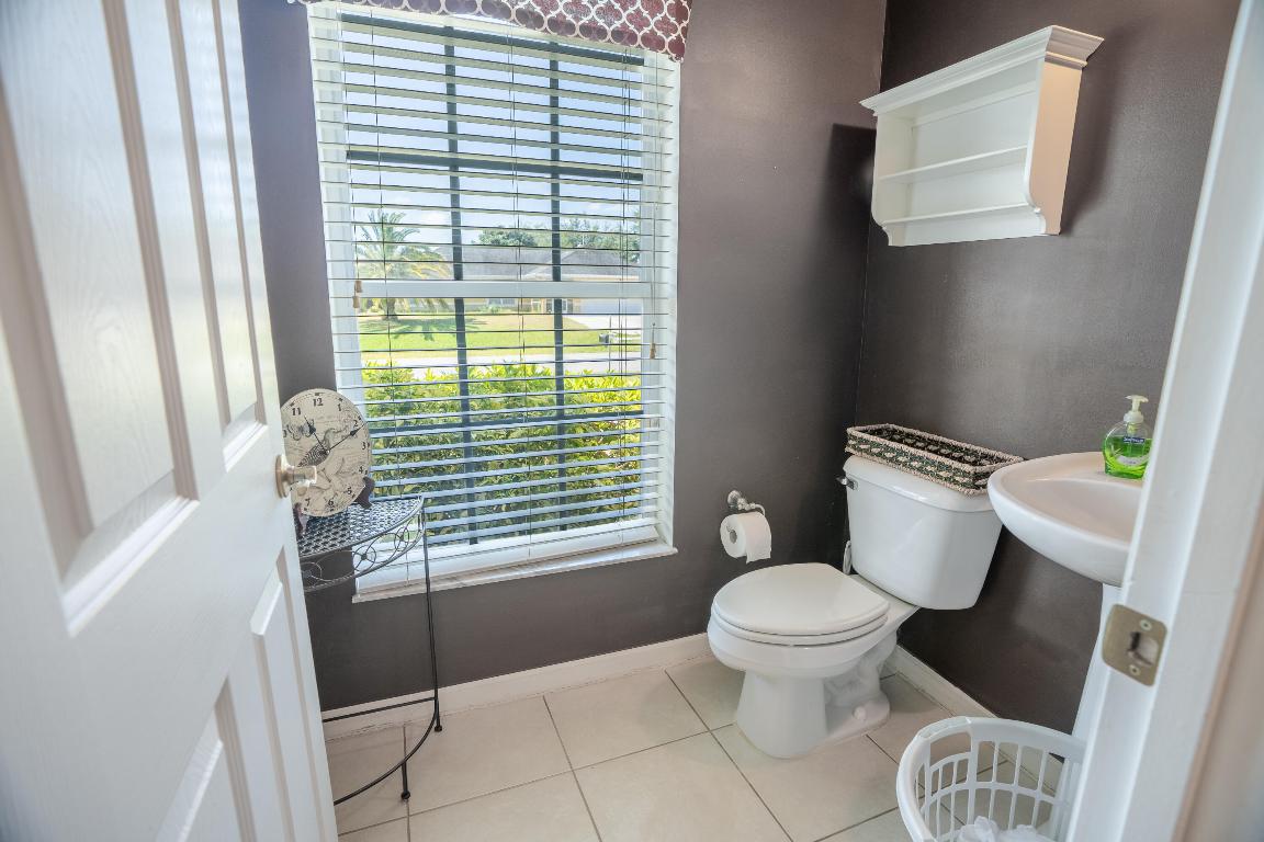 1641 SW Janette Avenue