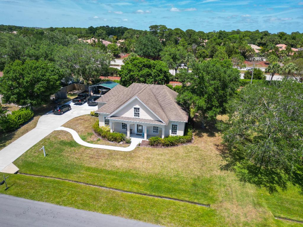 1641 SW Janette Avenue