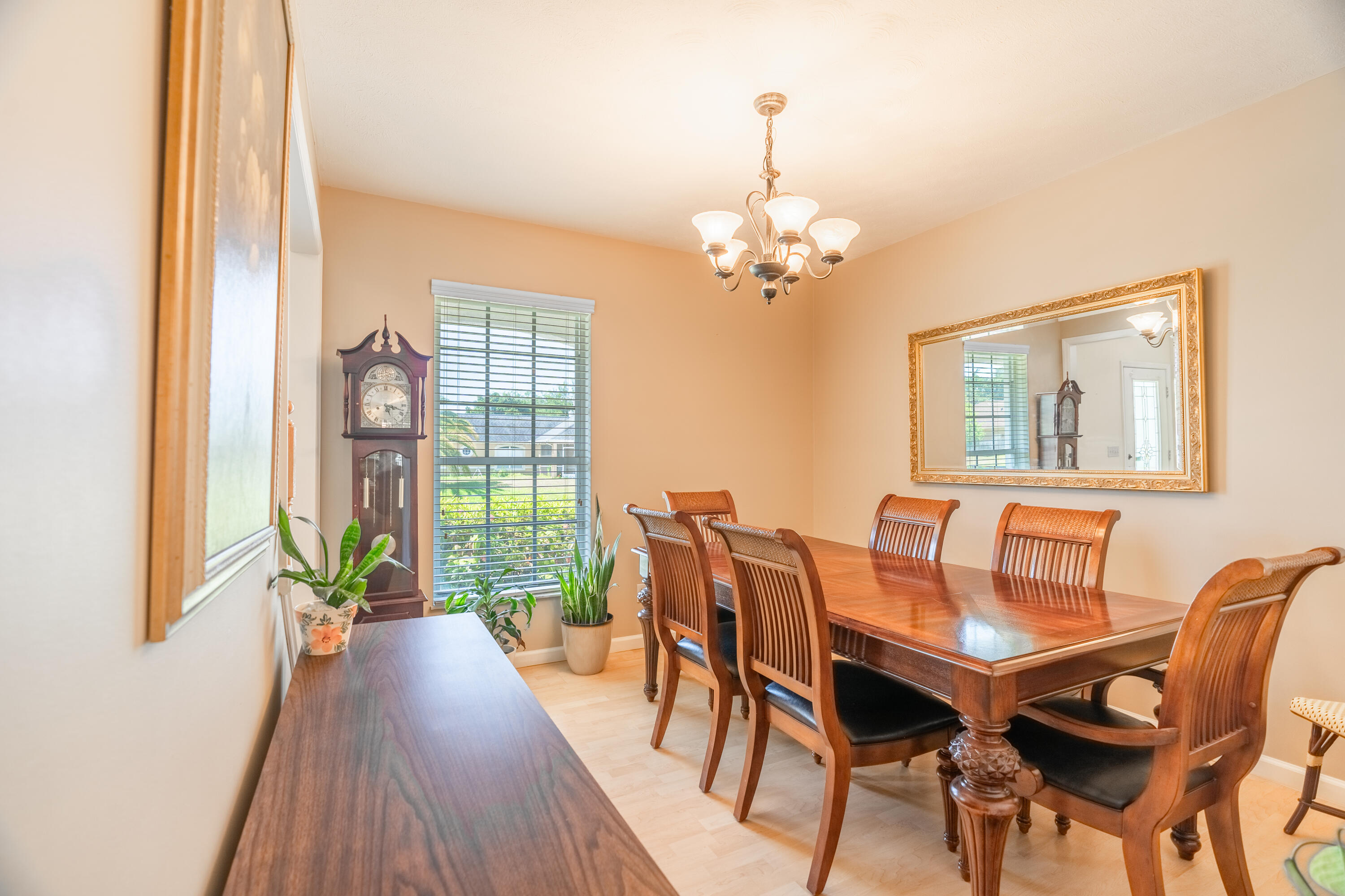 1641 SW Janette Avenue