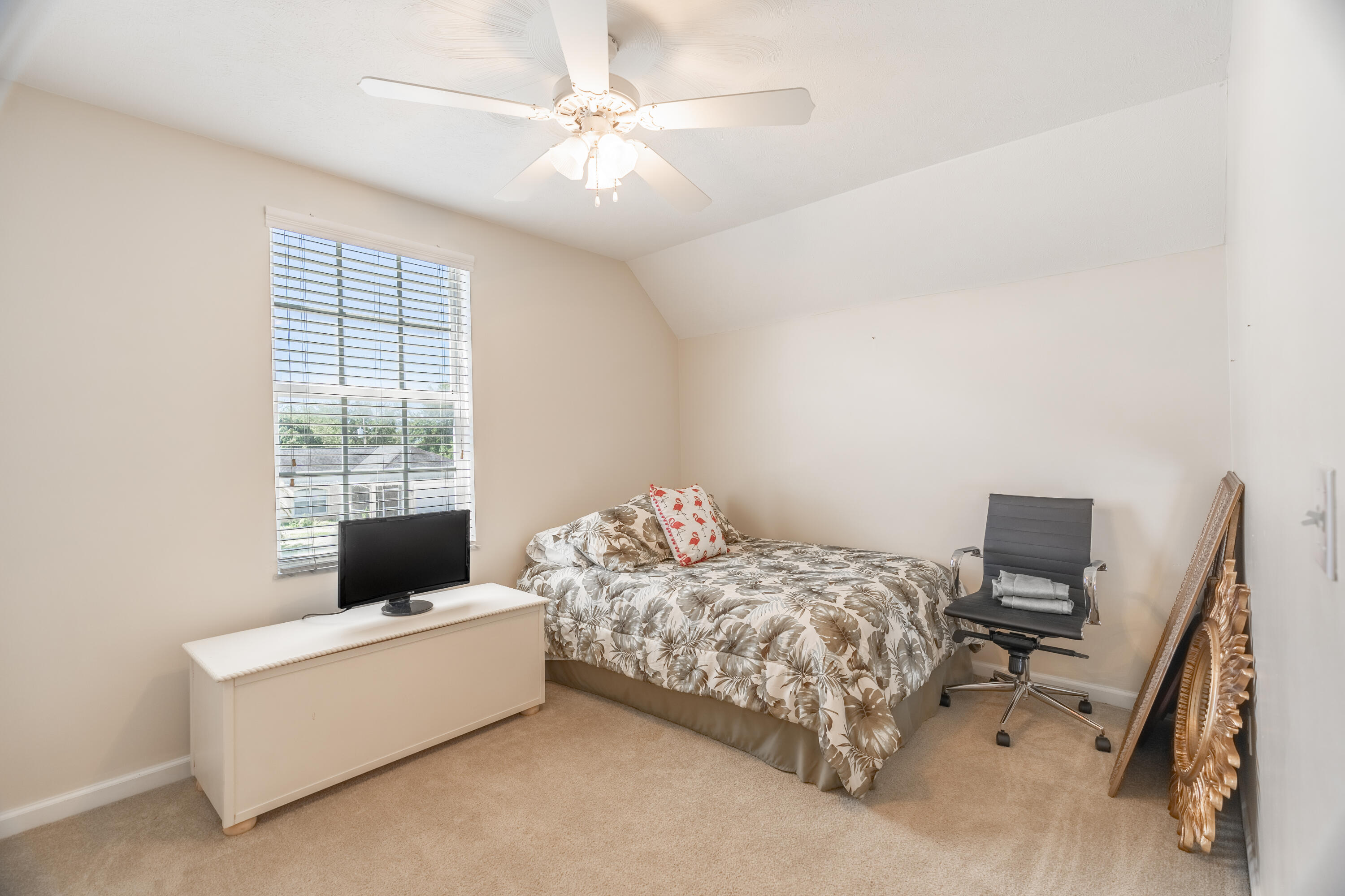 1641 SW Janette Avenue