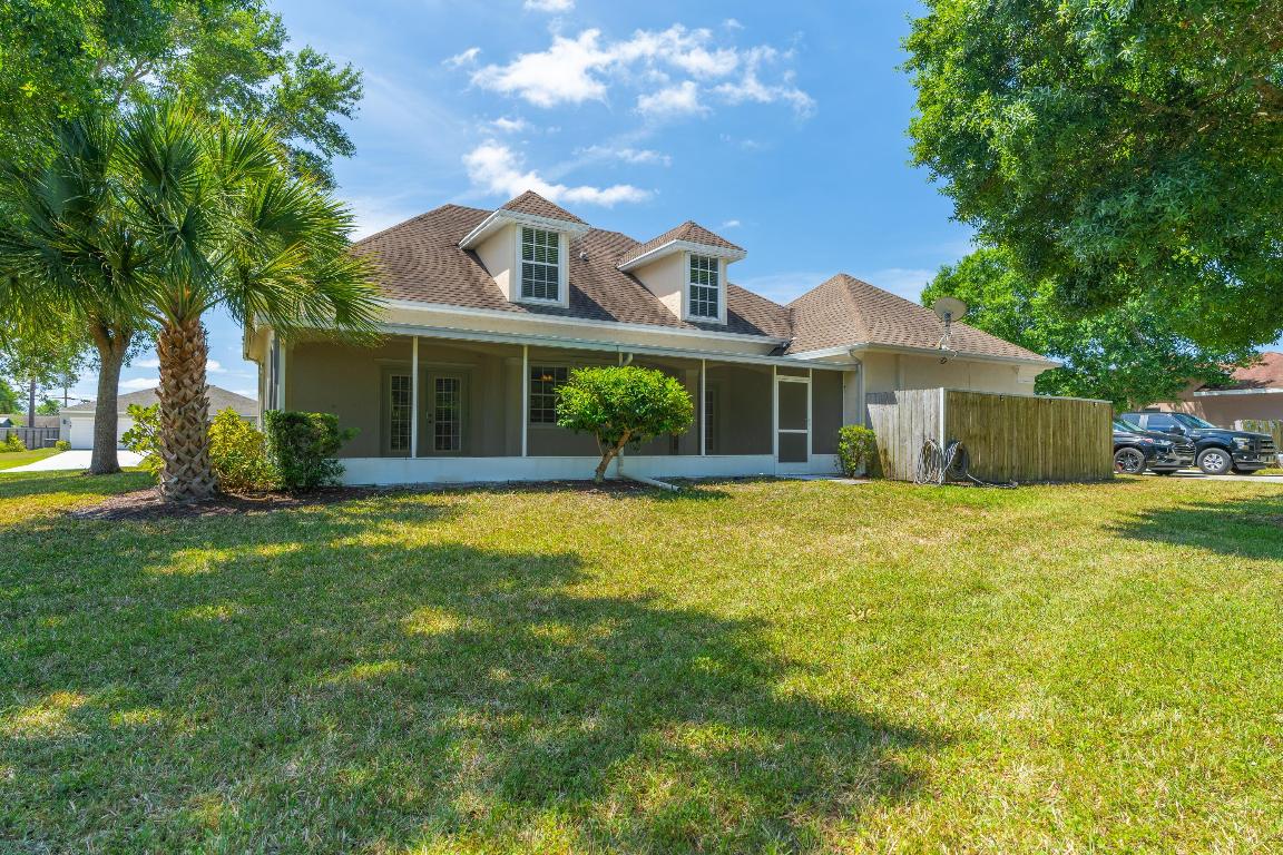 1641 SW Janette Avenue