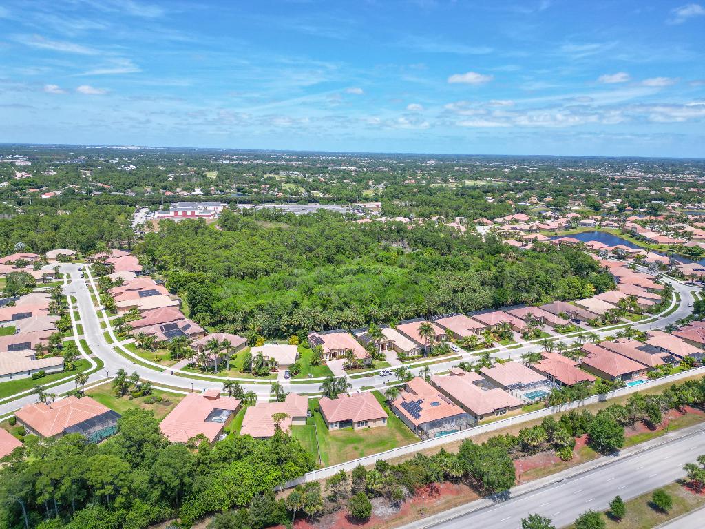 1641 SW Janette Avenue