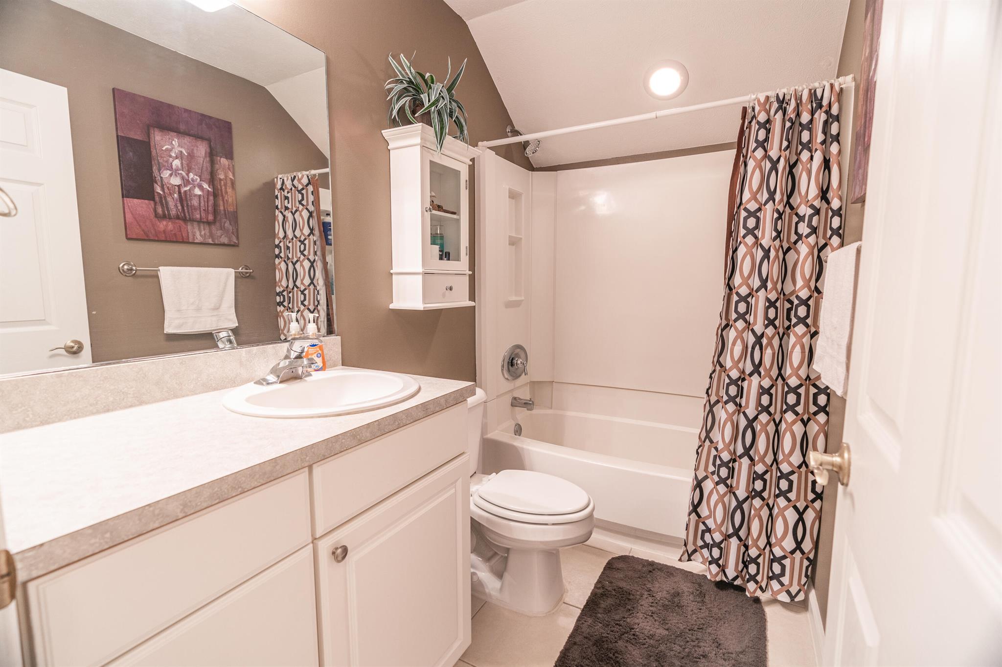 1641 SW Janette Avenue