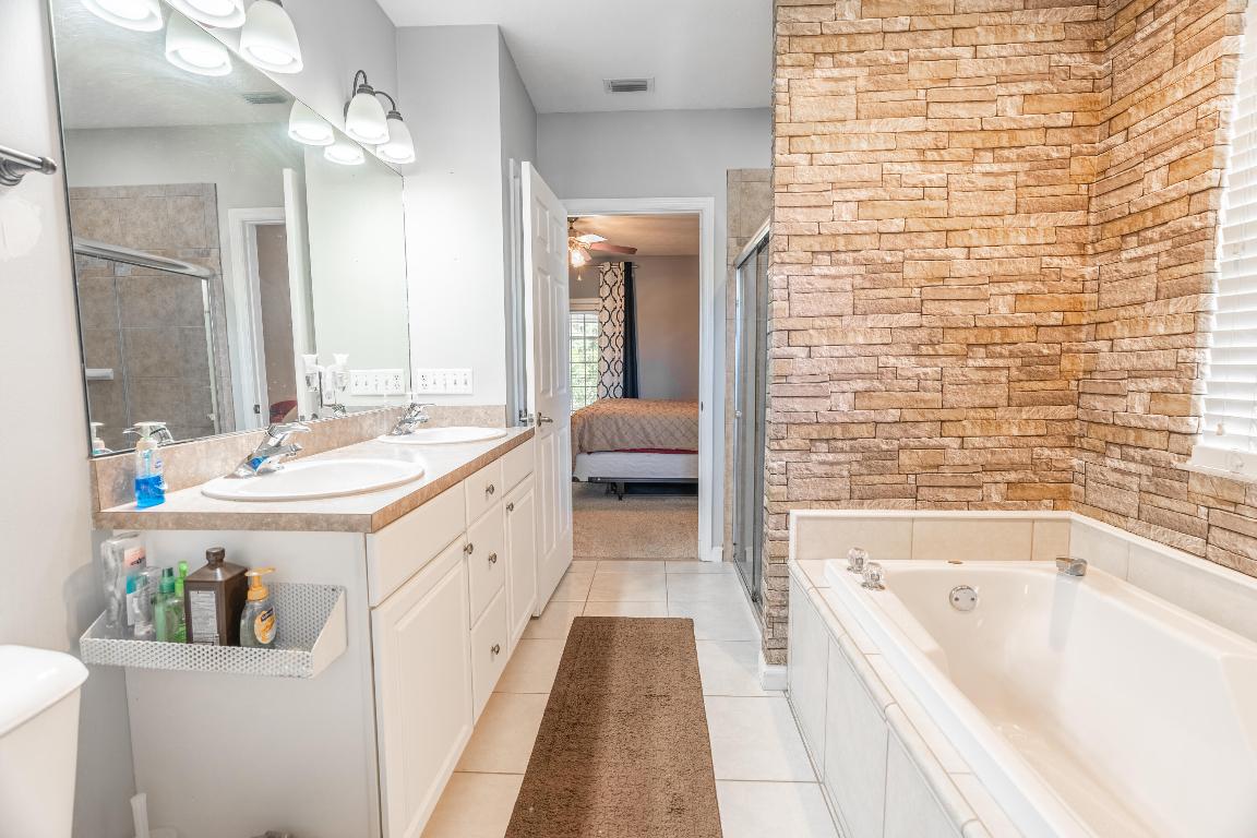 1641 SW Janette Avenue