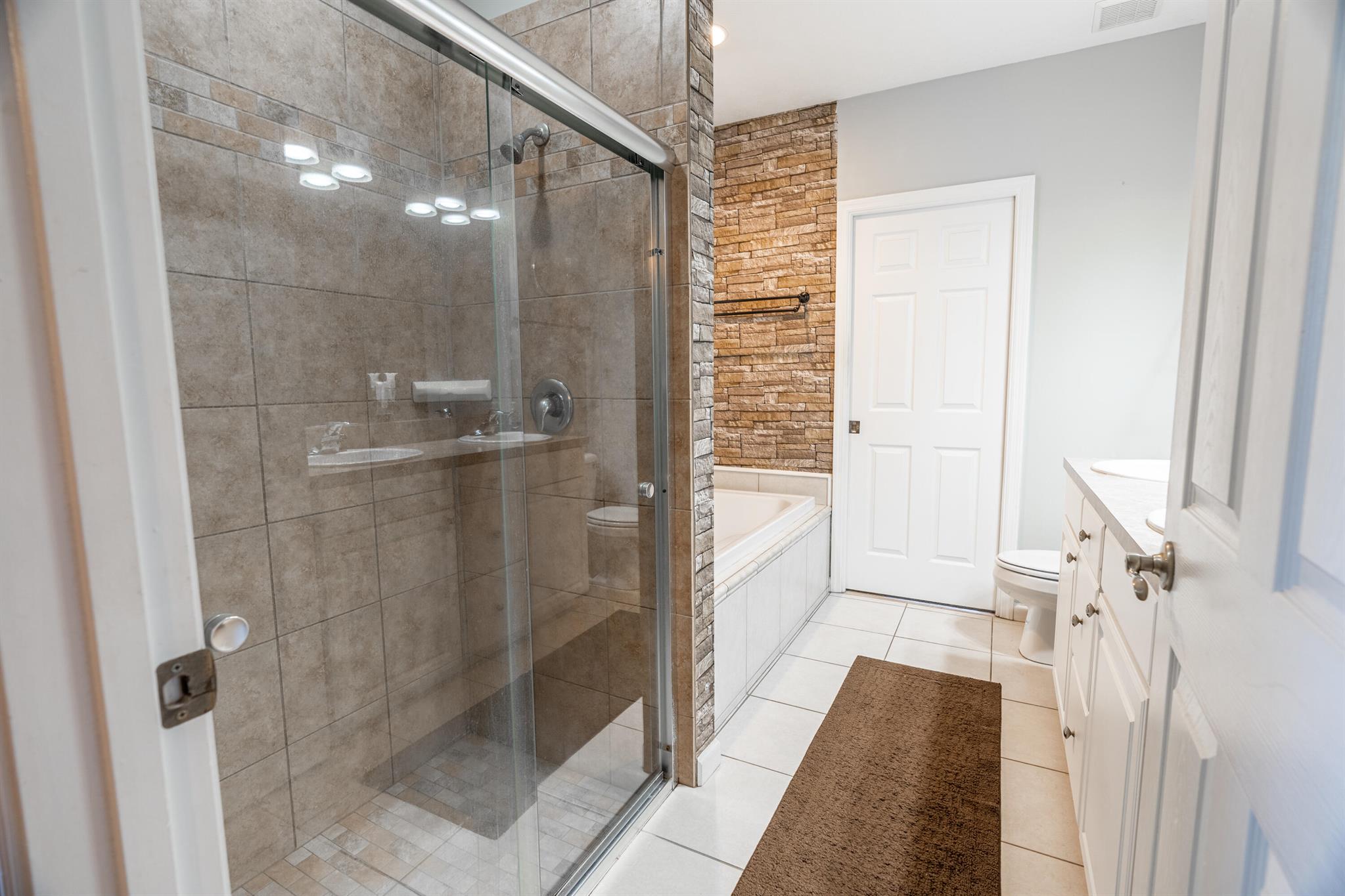 1641 SW Janette Avenue