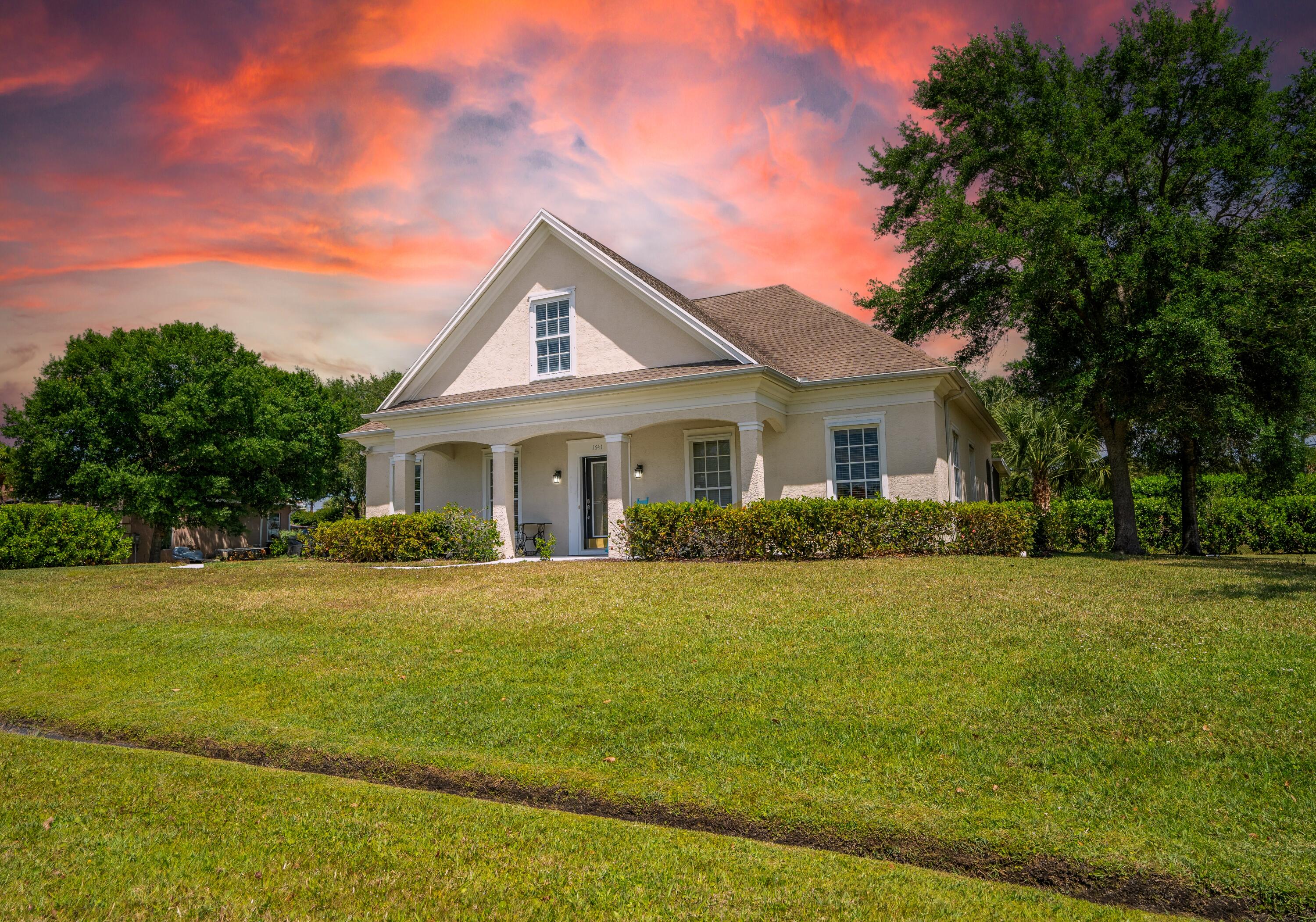 1641 SW Janette Avenue