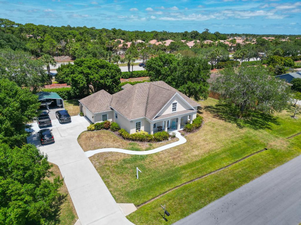 1641 SW Janette Avenue