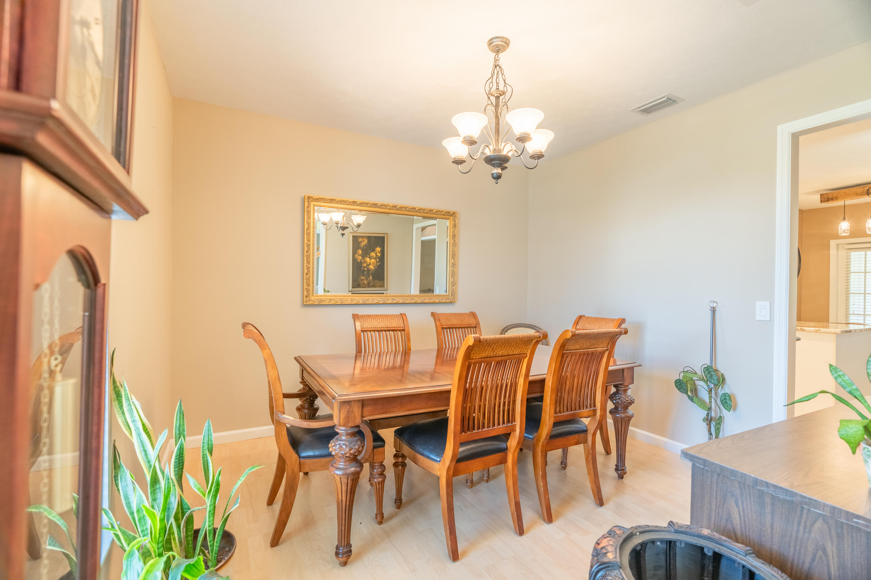 1641 SW Janette Avenue