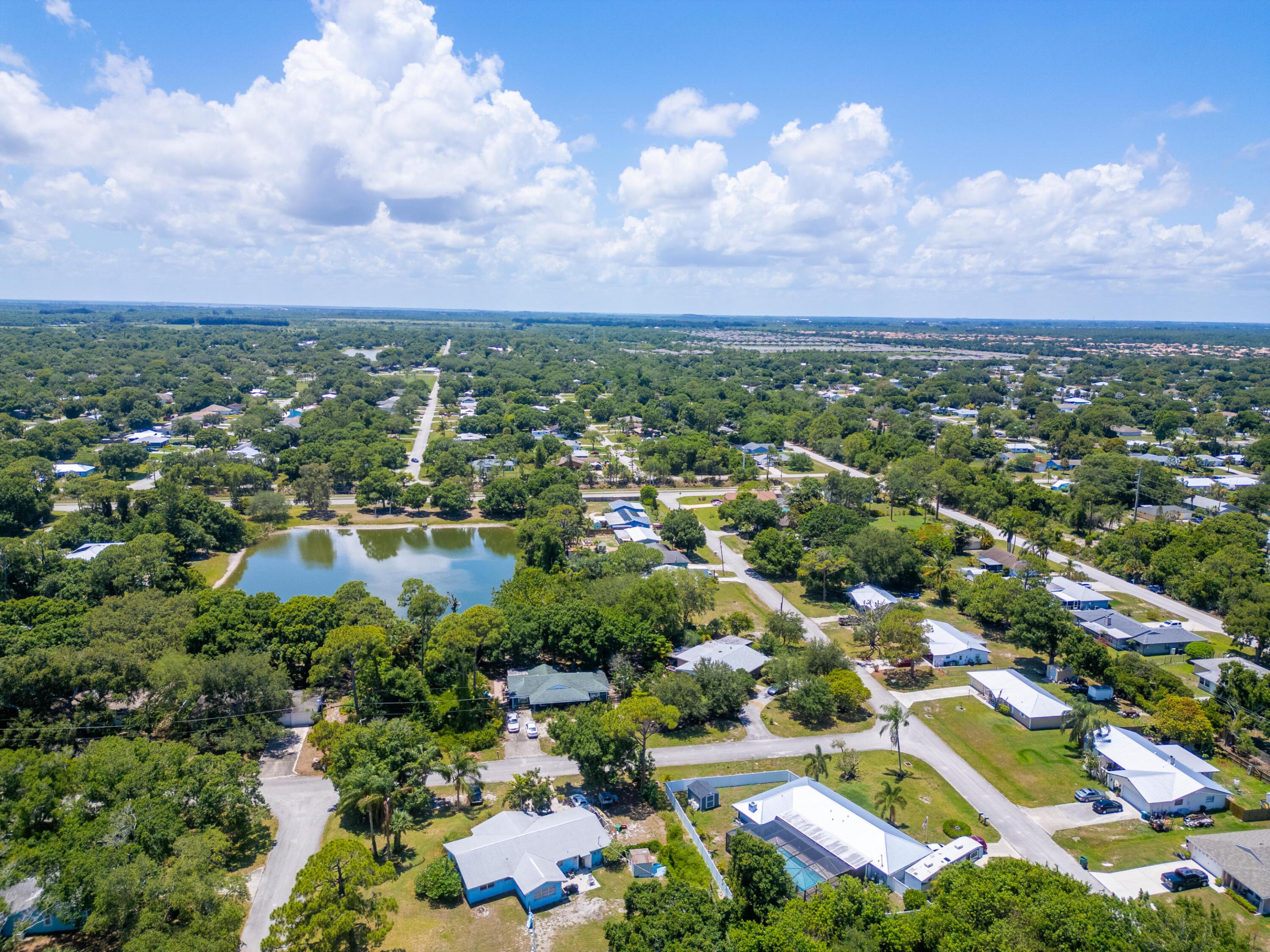 6904 Belleair Avenue