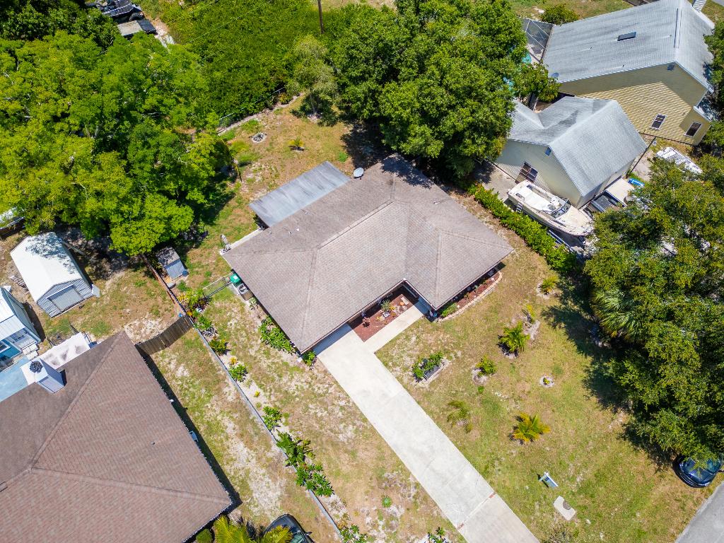 6904 Belleair Avenue