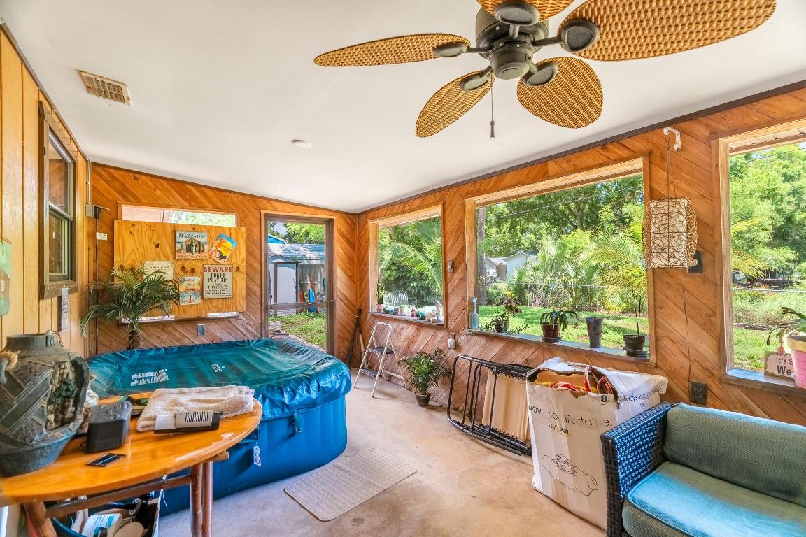 6904 Belleair Avenue