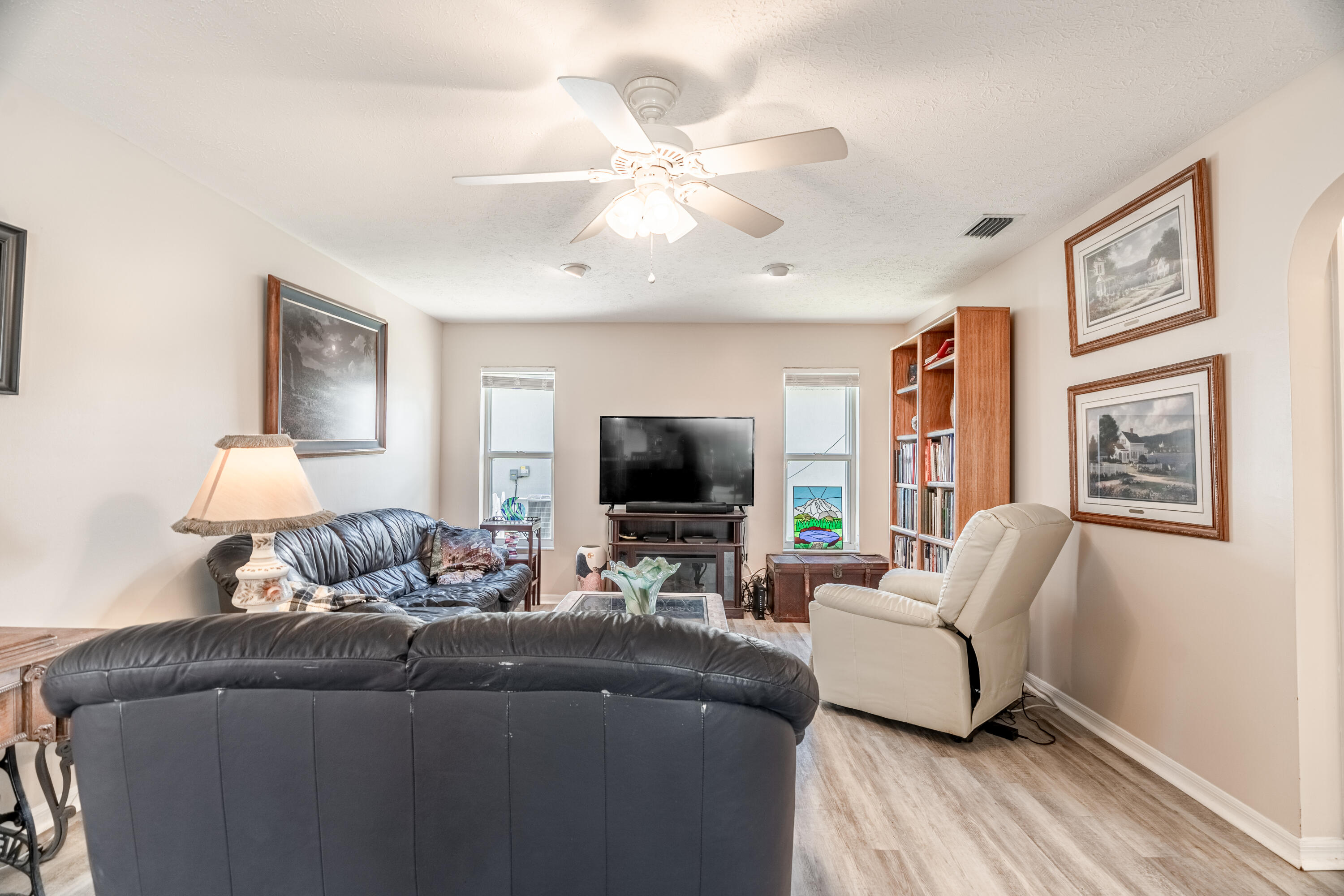 1581 SE Dome Circle