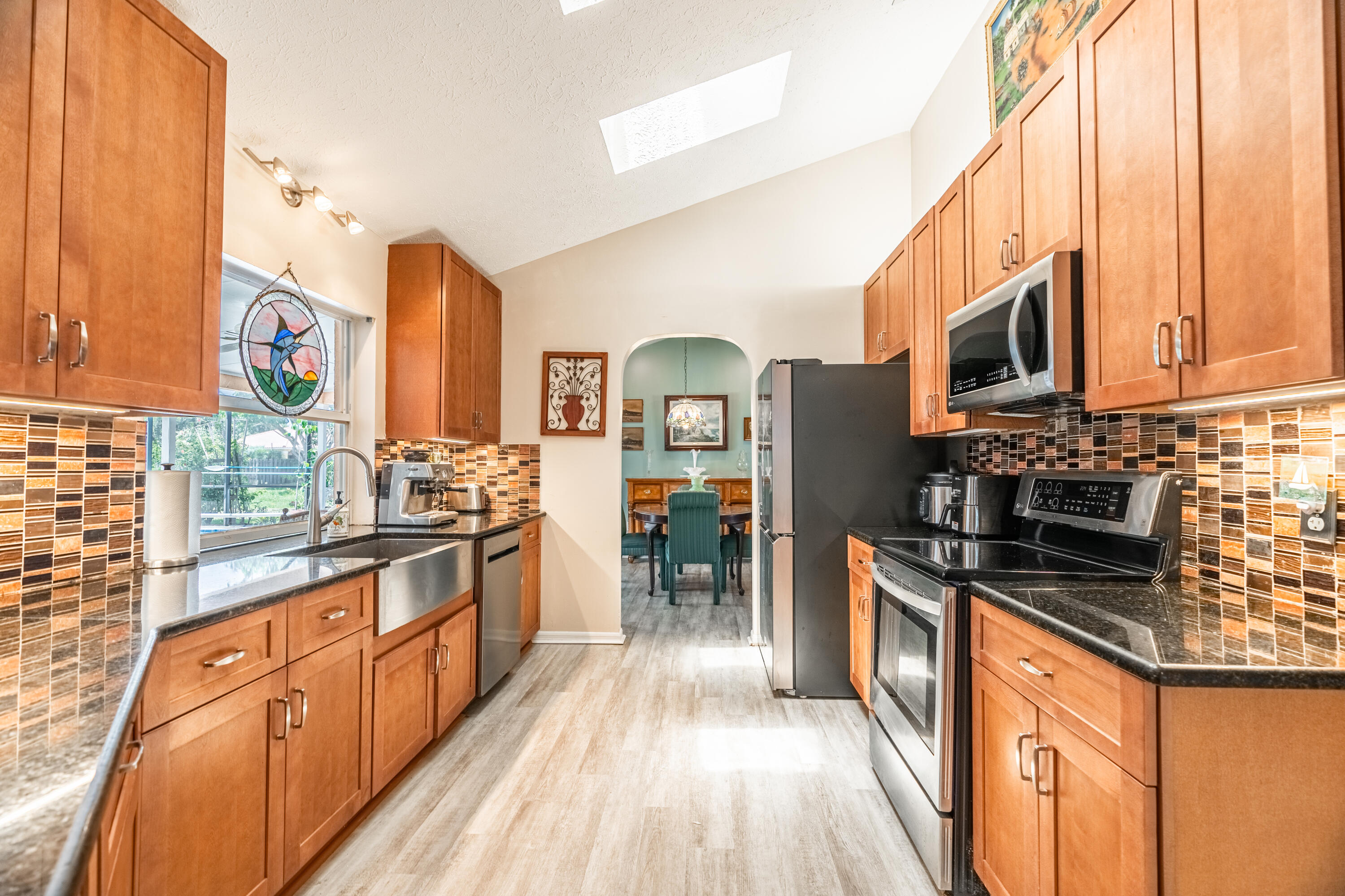 1581 SE Dome Circle