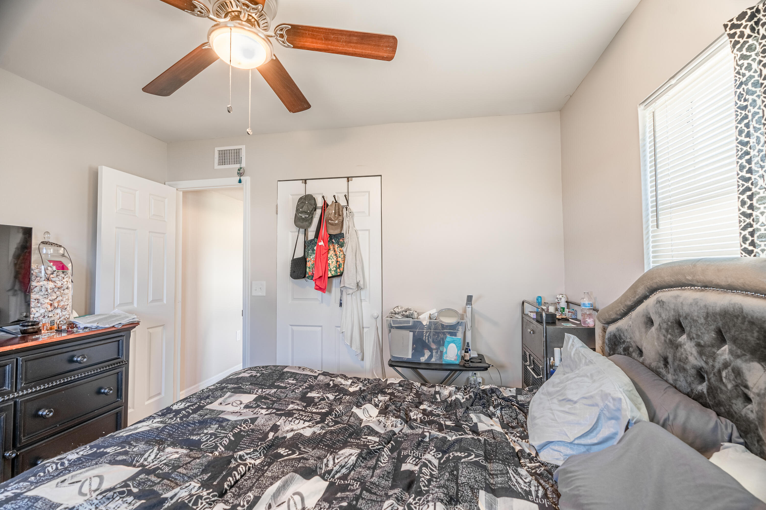 1190 NW 15th Street