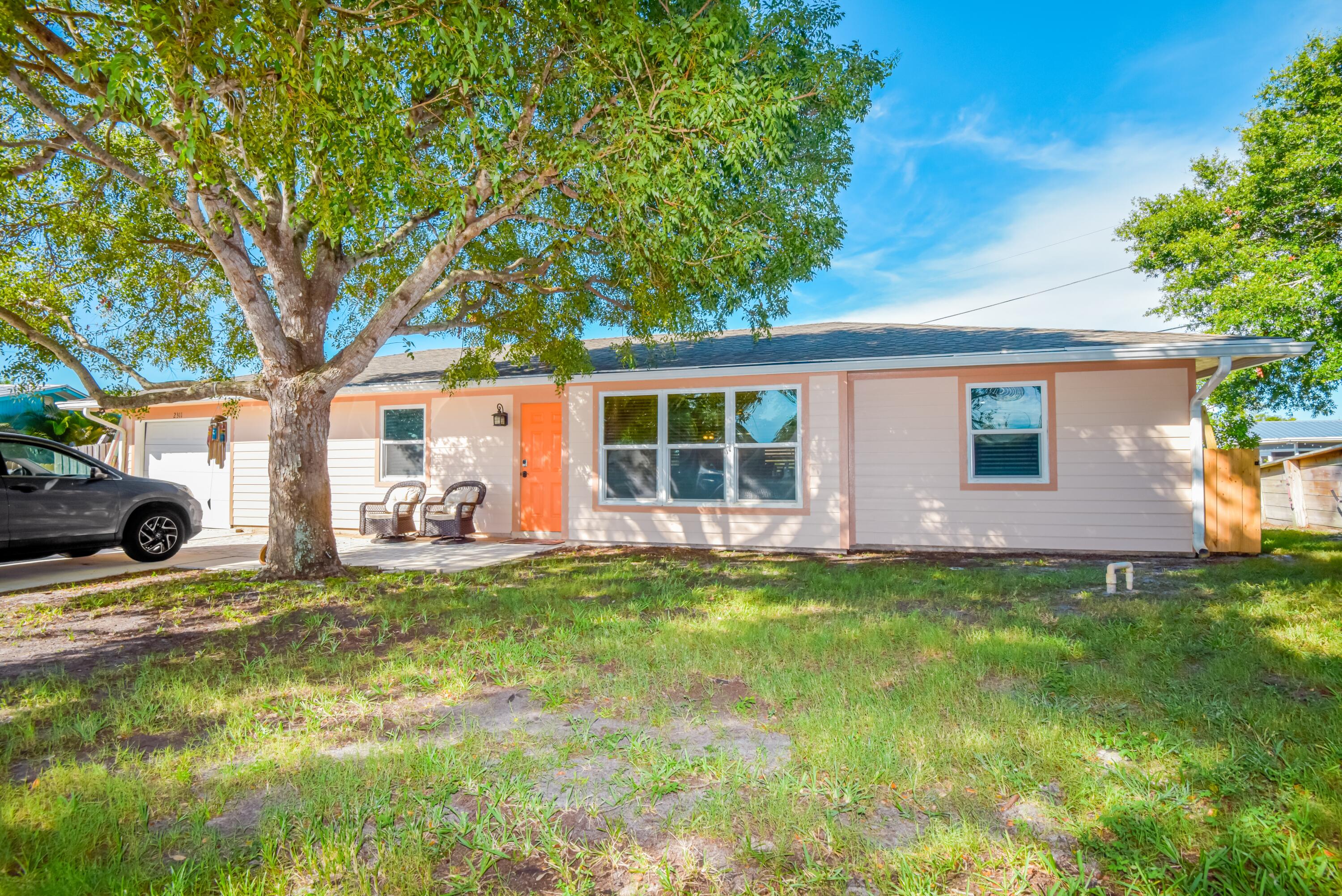 2311 NE 15th Court