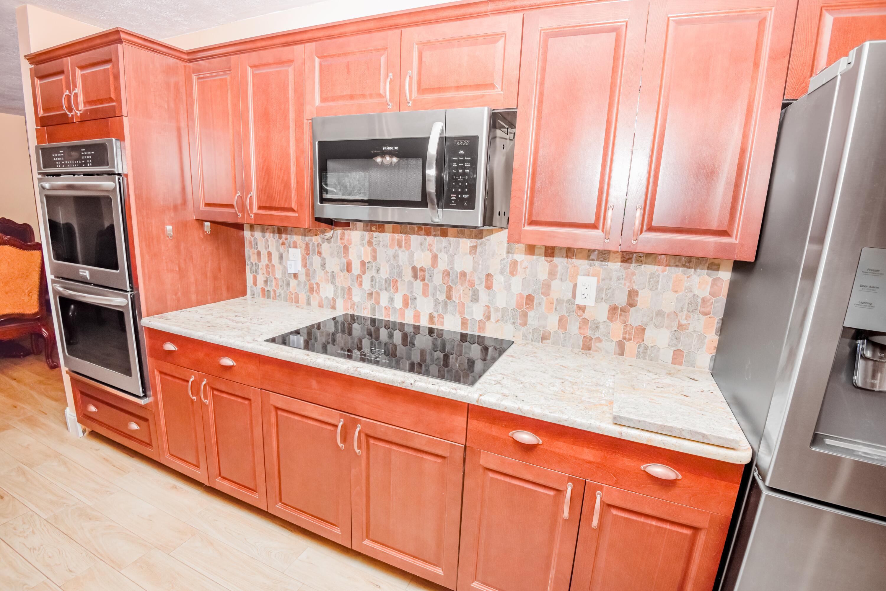 2311 NE 15th Court