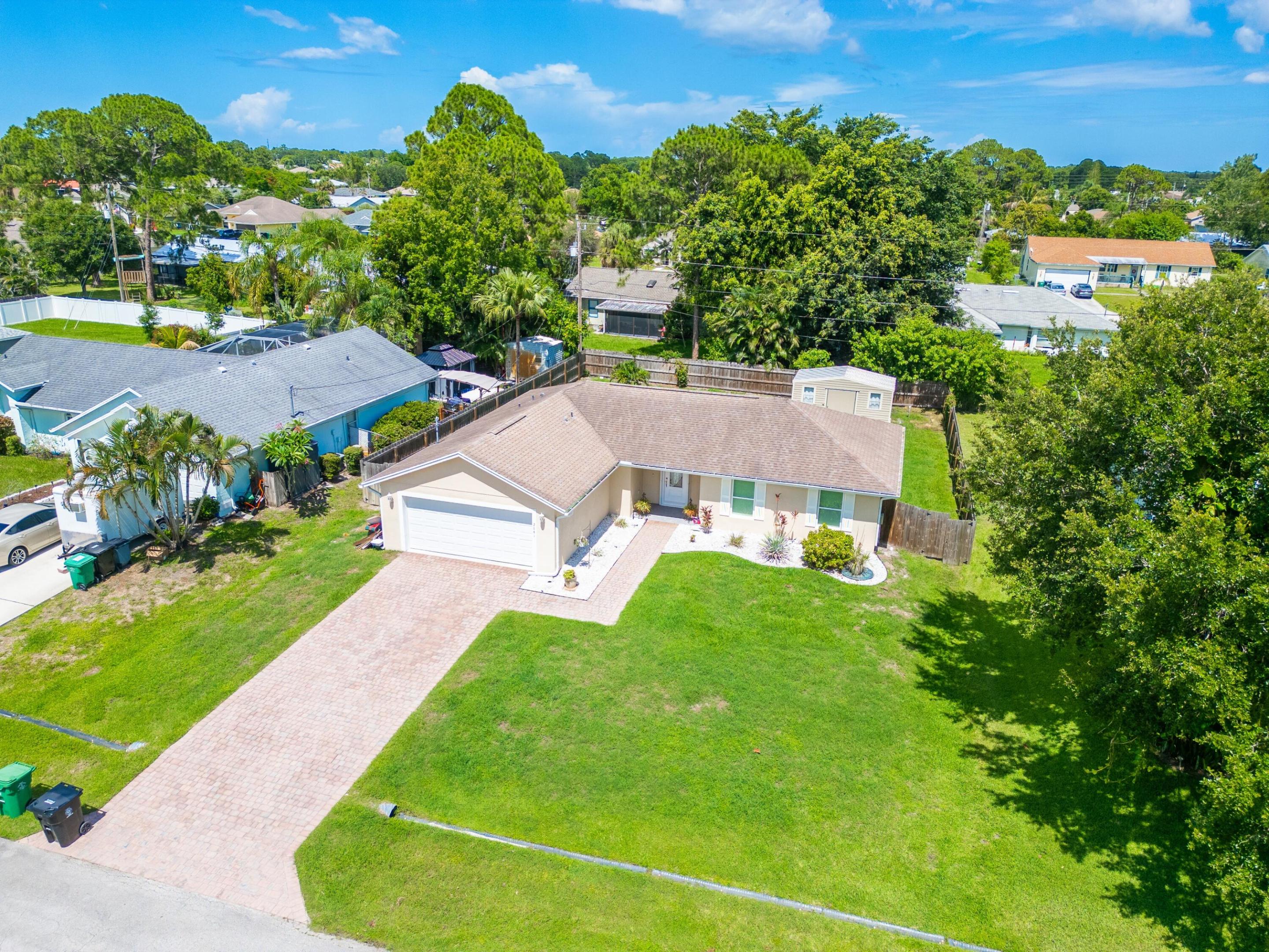 2841 SW Vittorio Street