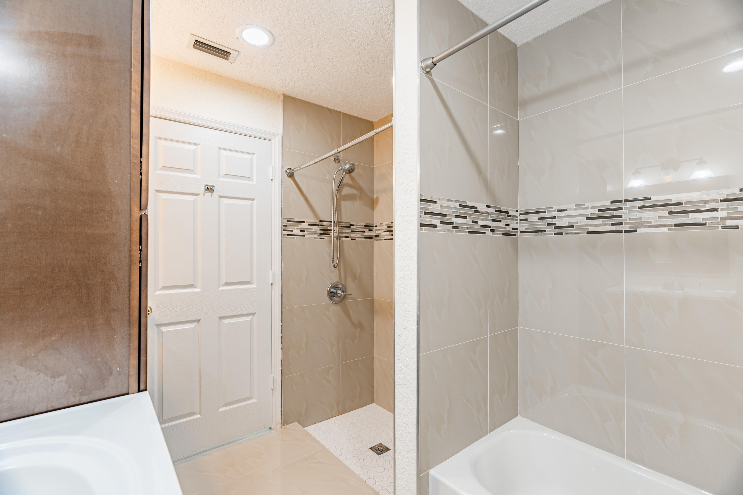 2841 SW Vittorio Street