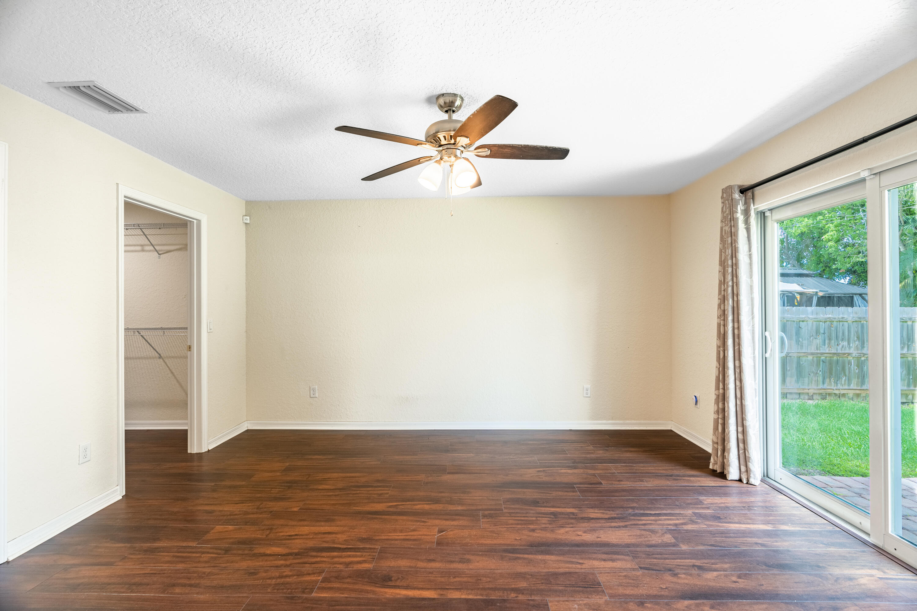 2841 SW Vittorio Street