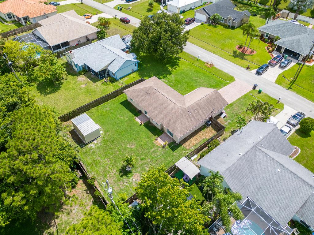 2841 SW Vittorio Street