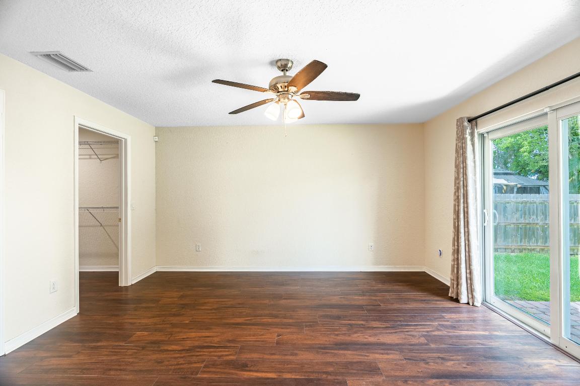 2841 SW Vittorio Street