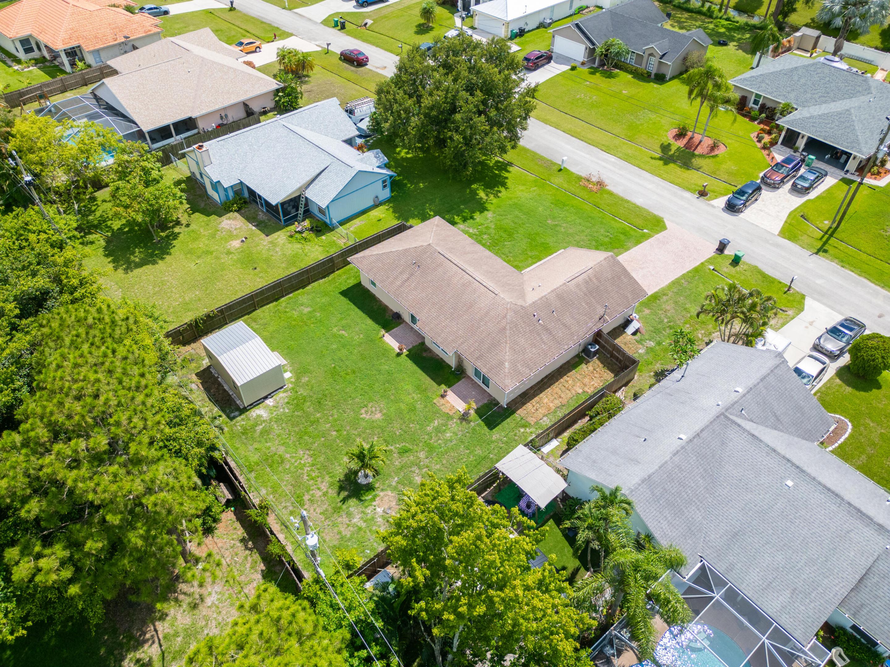 2841 SW Vittorio Street