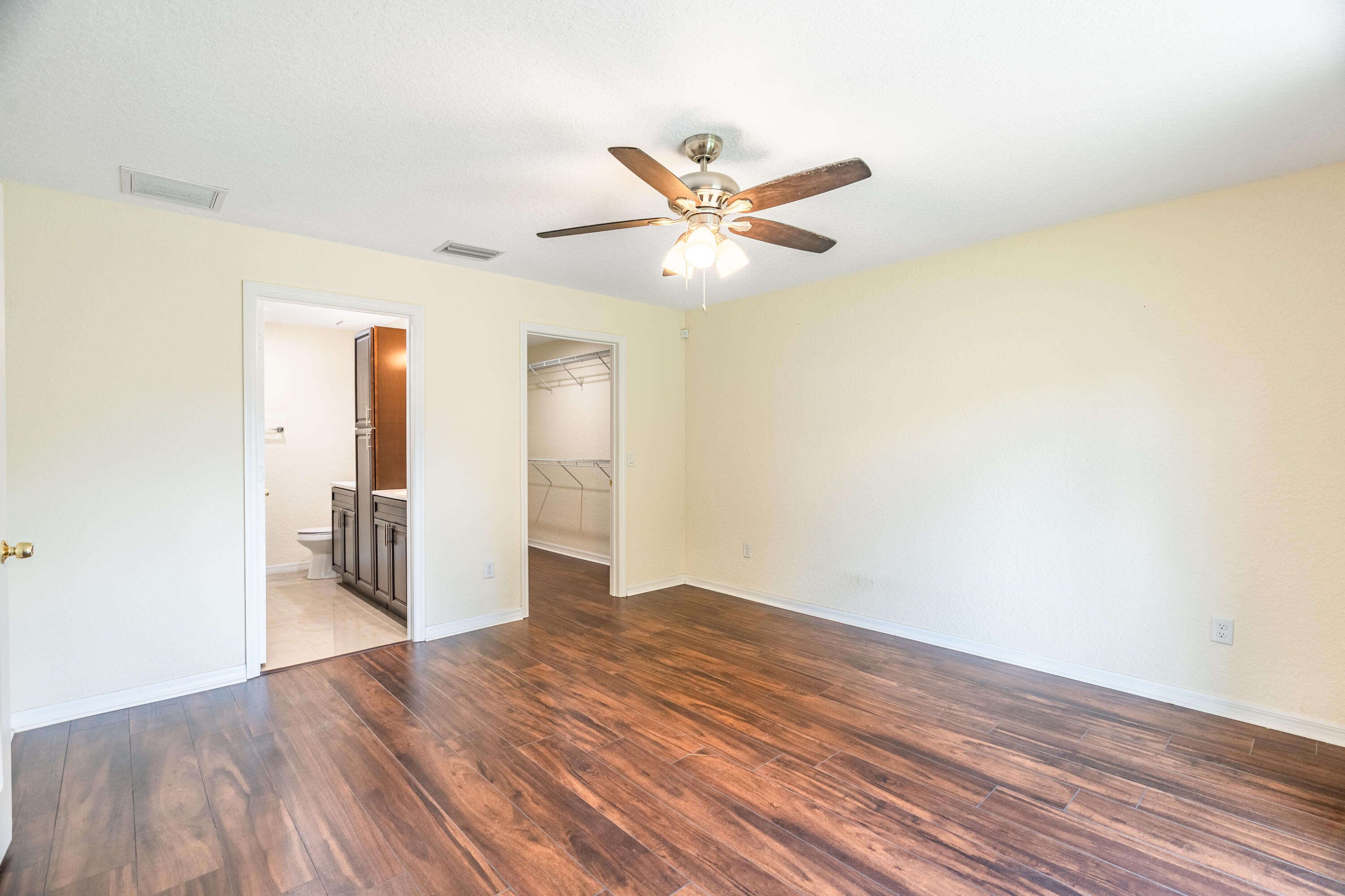 2841 SW Vittorio Street