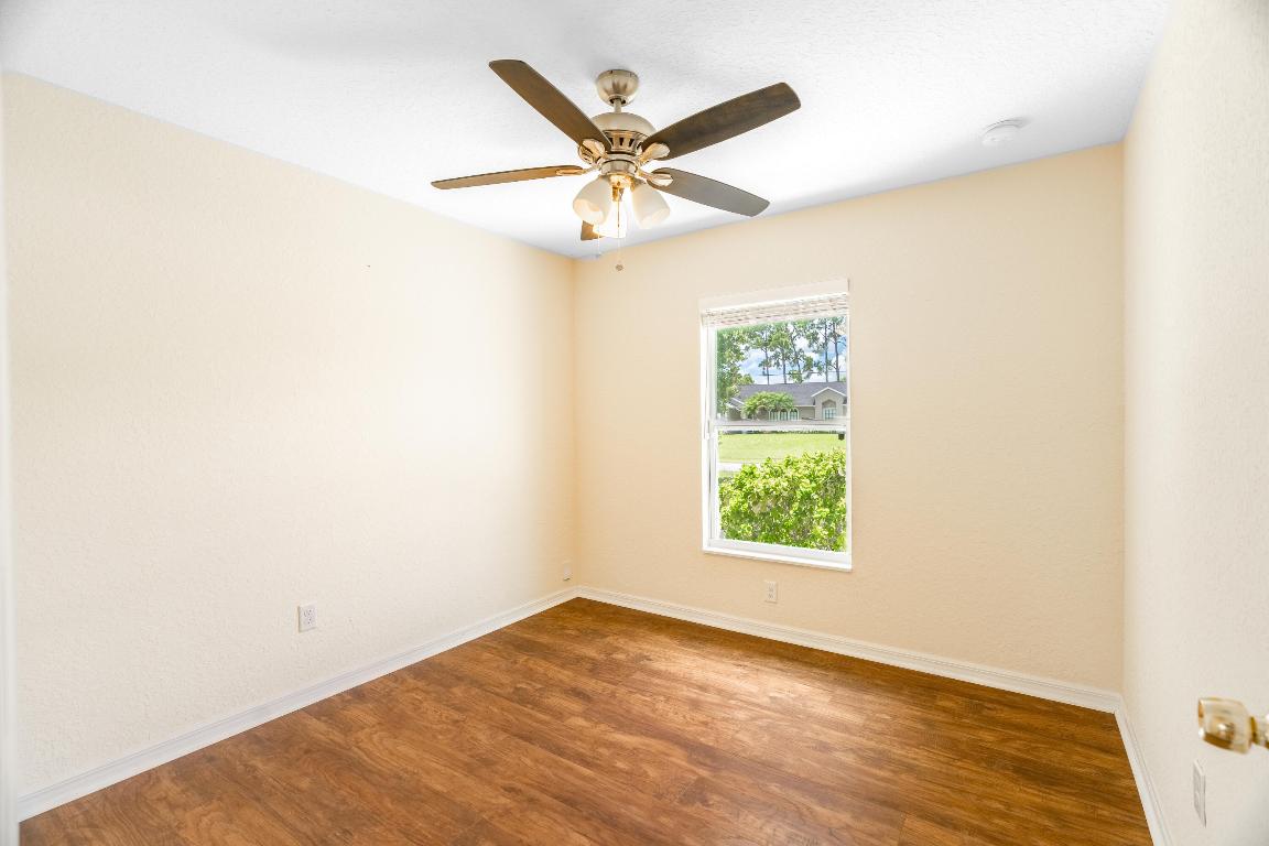 2841 SW Vittorio Street