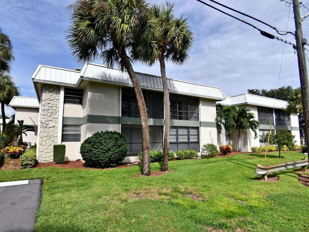 2302 Sunrise Boulevard 204