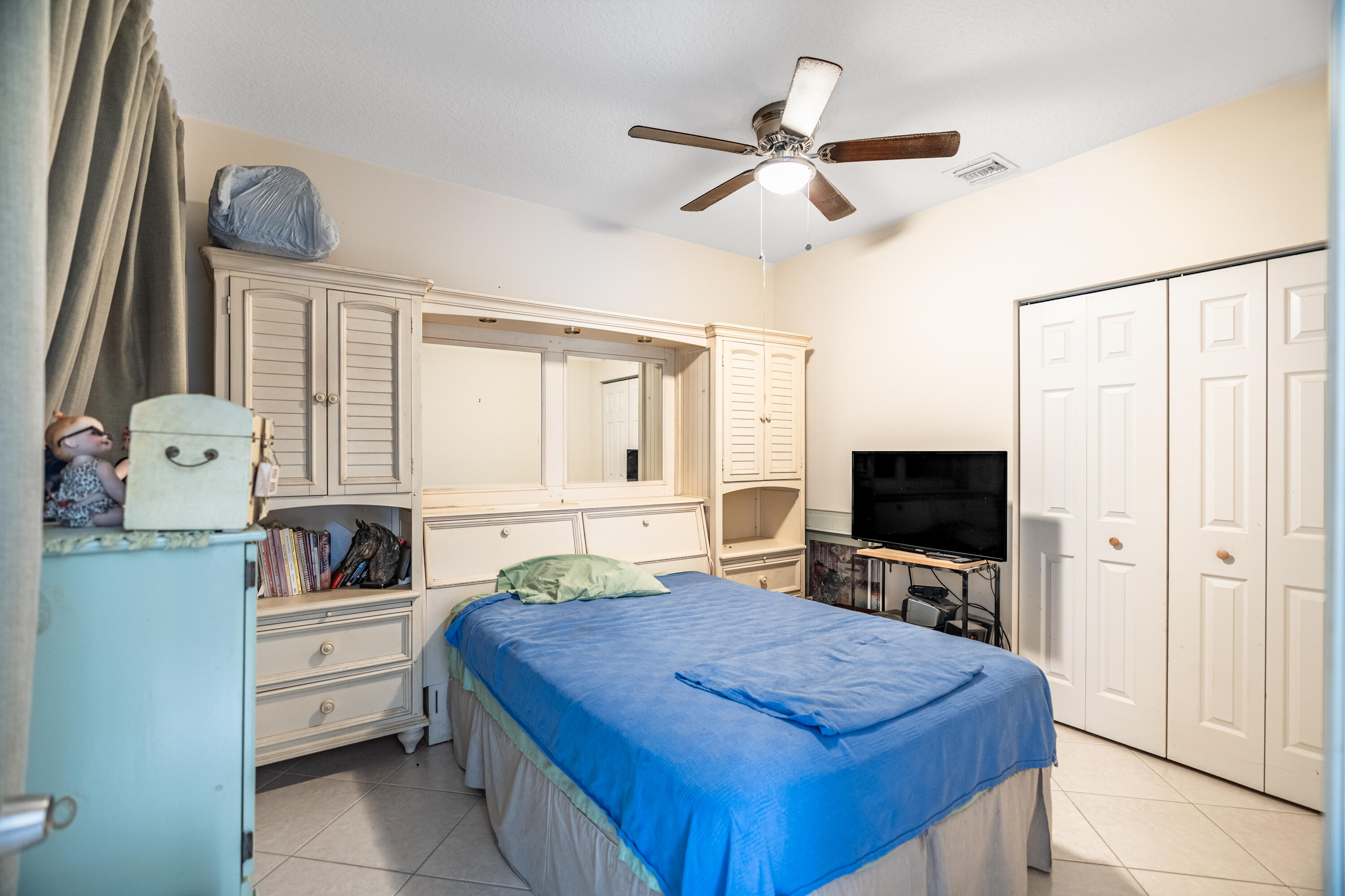 565 SW Halkell Avenue