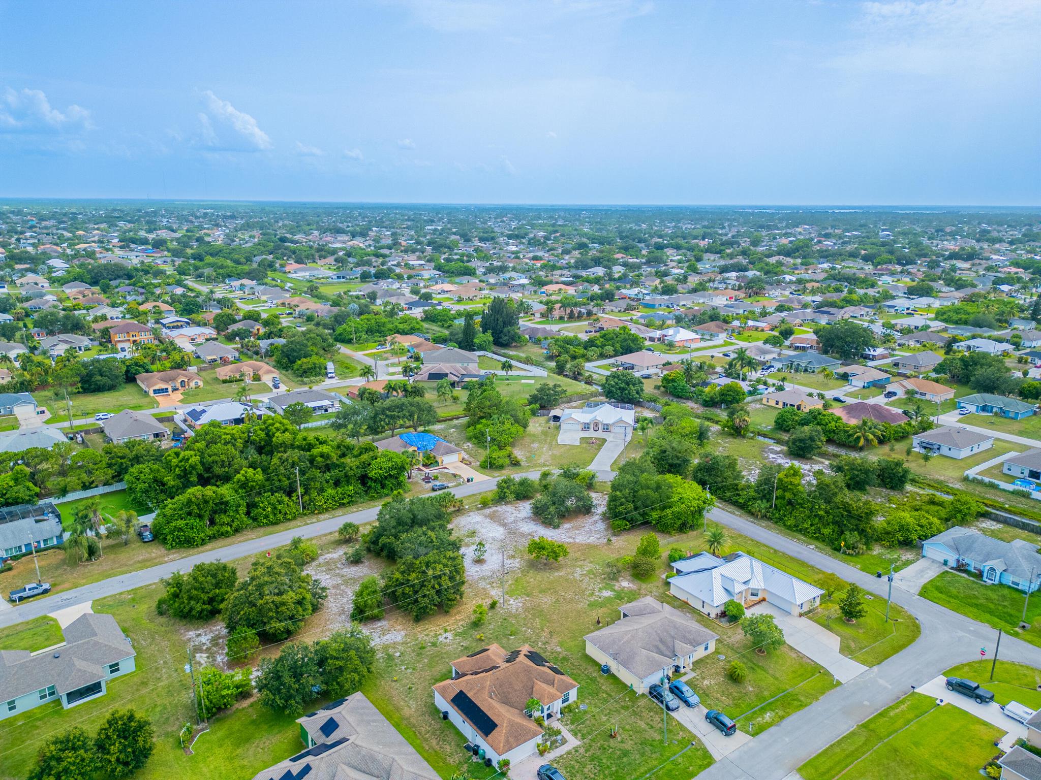 565 SW Halkell Avenue