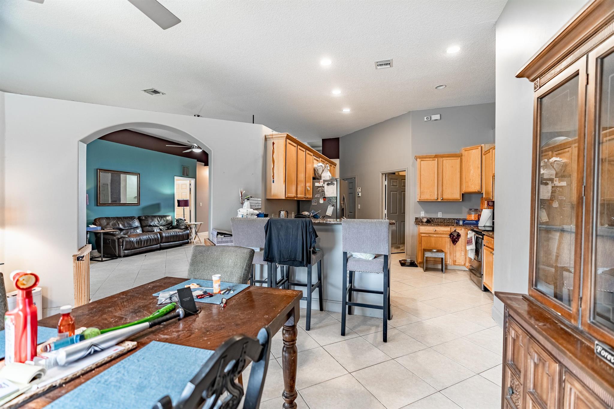 565 SW Halkell Avenue