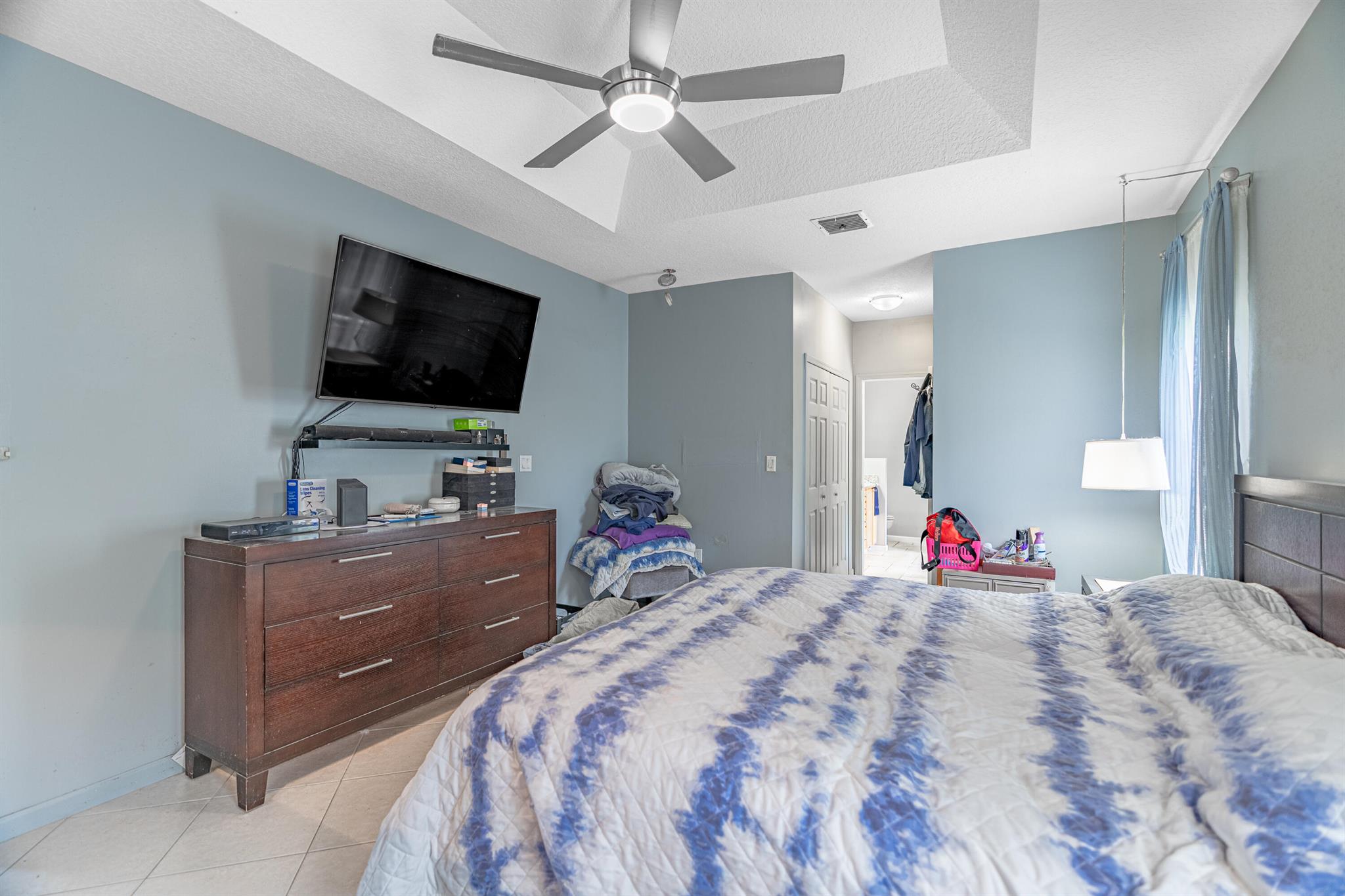 565 SW Halkell Avenue