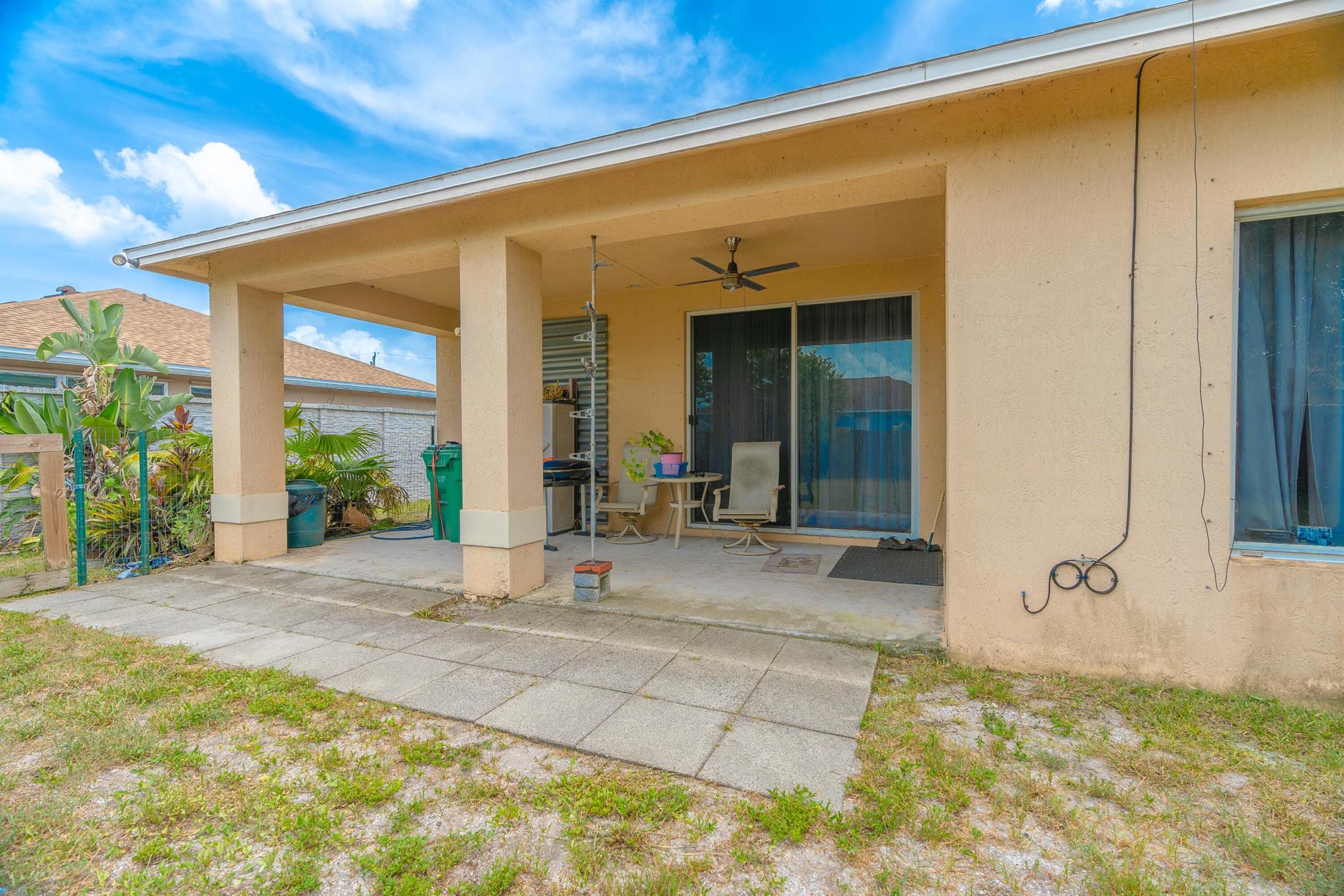 565 SW Halkell Avenue