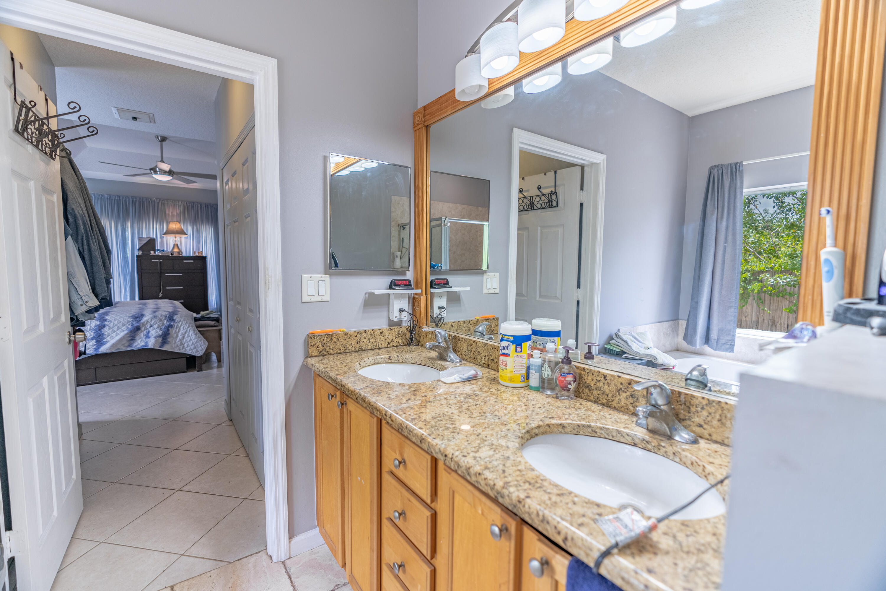 565 SW Halkell Avenue