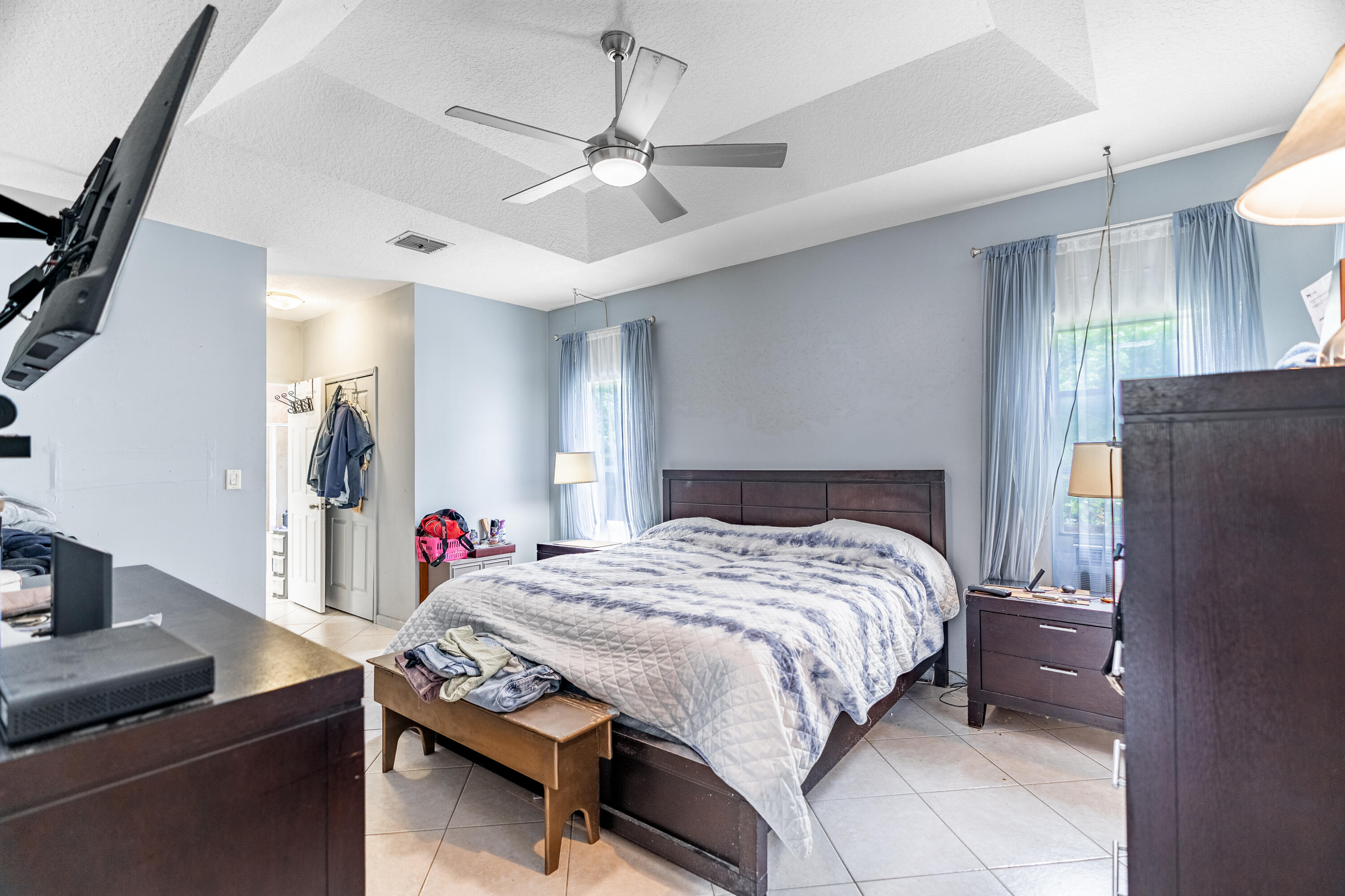 565 SW Halkell Avenue