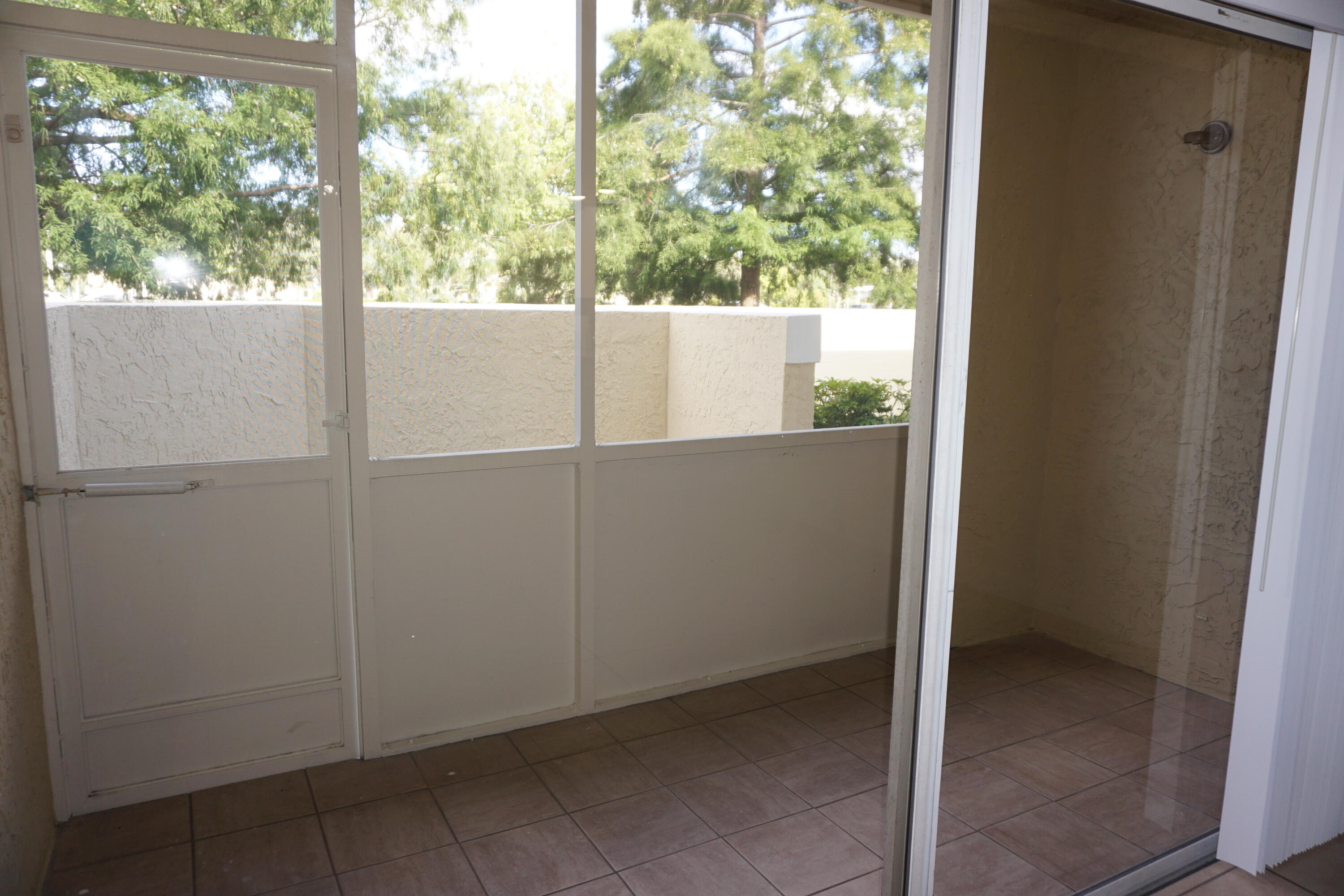 1558 SE Royal Green Circle 106