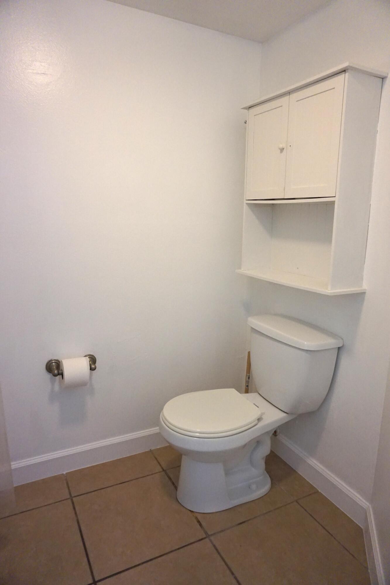 1558 SE Royal Green Circle 106